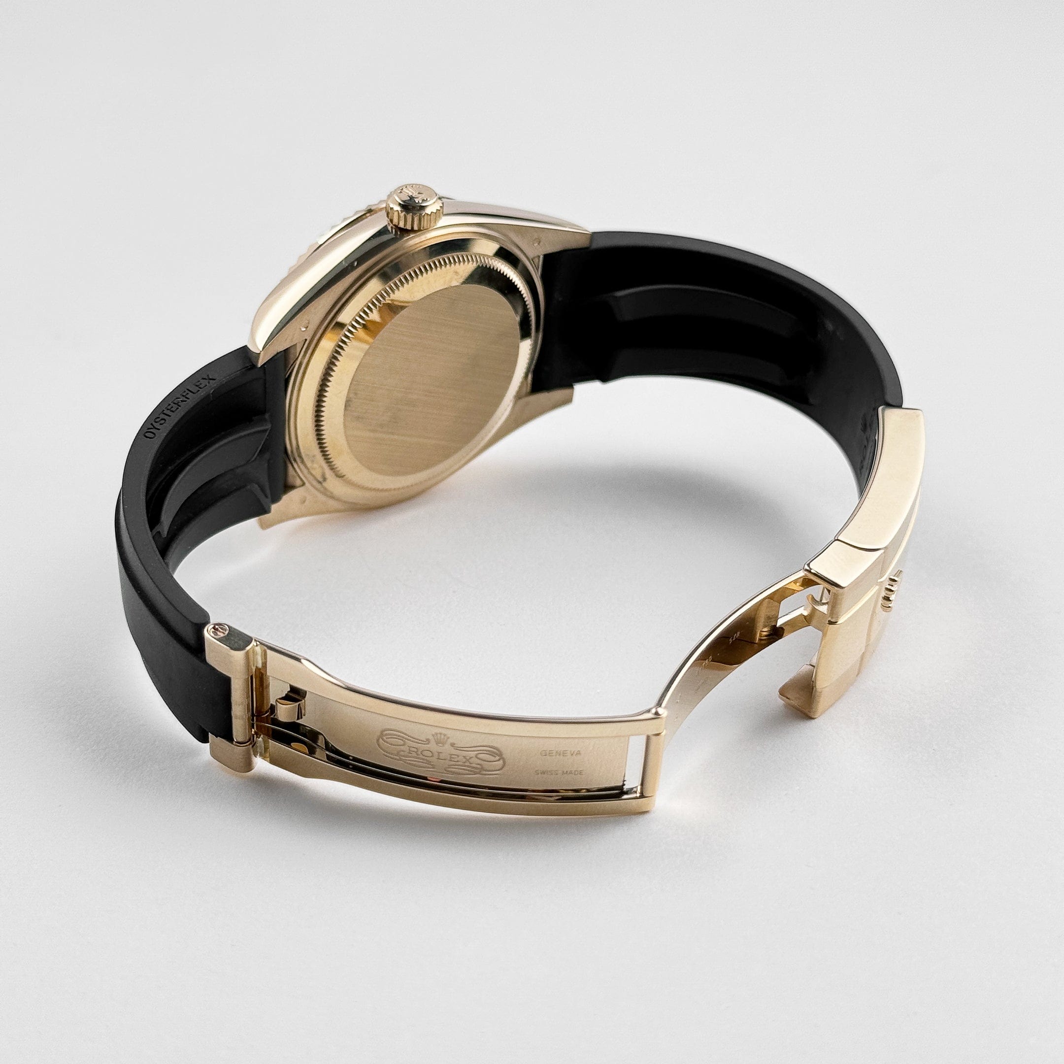 Rolex Sky-Dweller 326238 Yellow Gold Champagne Dial Rubber Strap (2022)