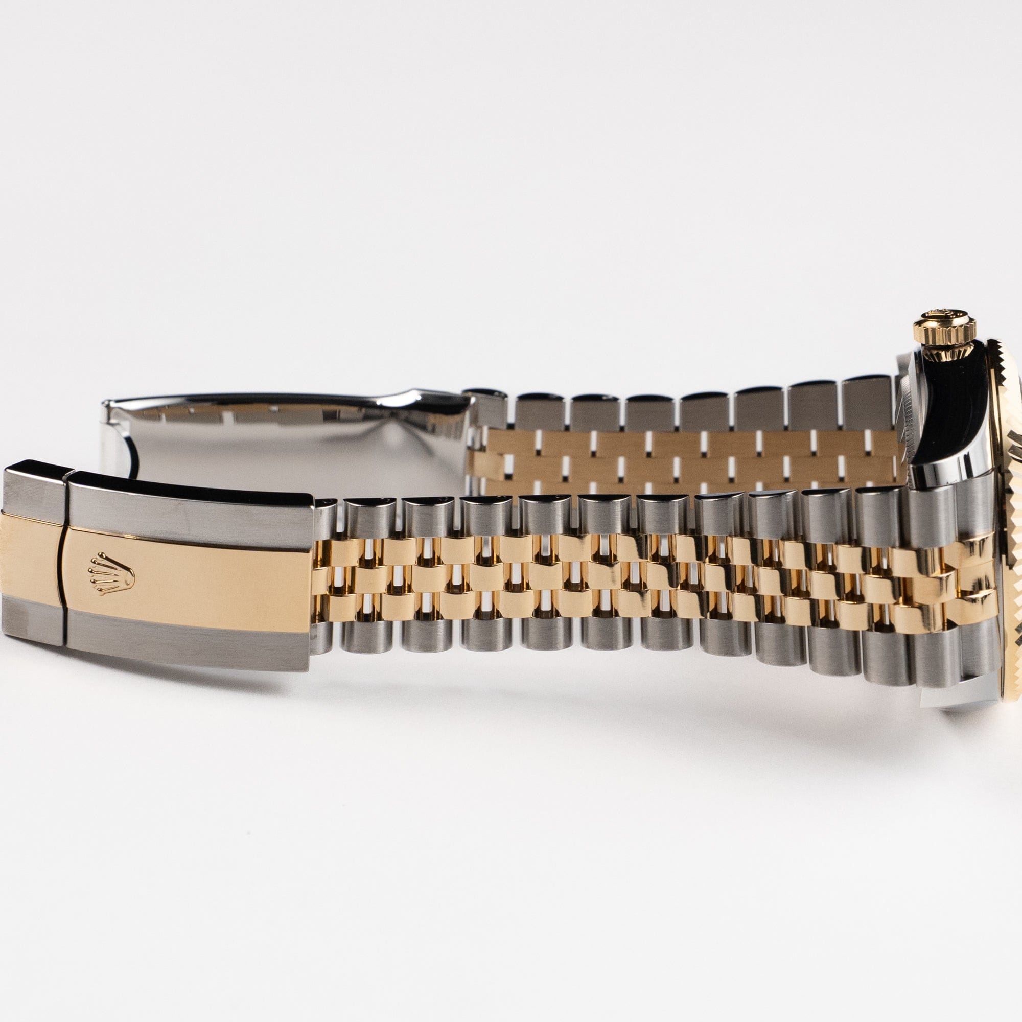 Rolex Sky-Dweller 326933 Stainless Steel Yellow Gold Black Dial Jubilee (2022)