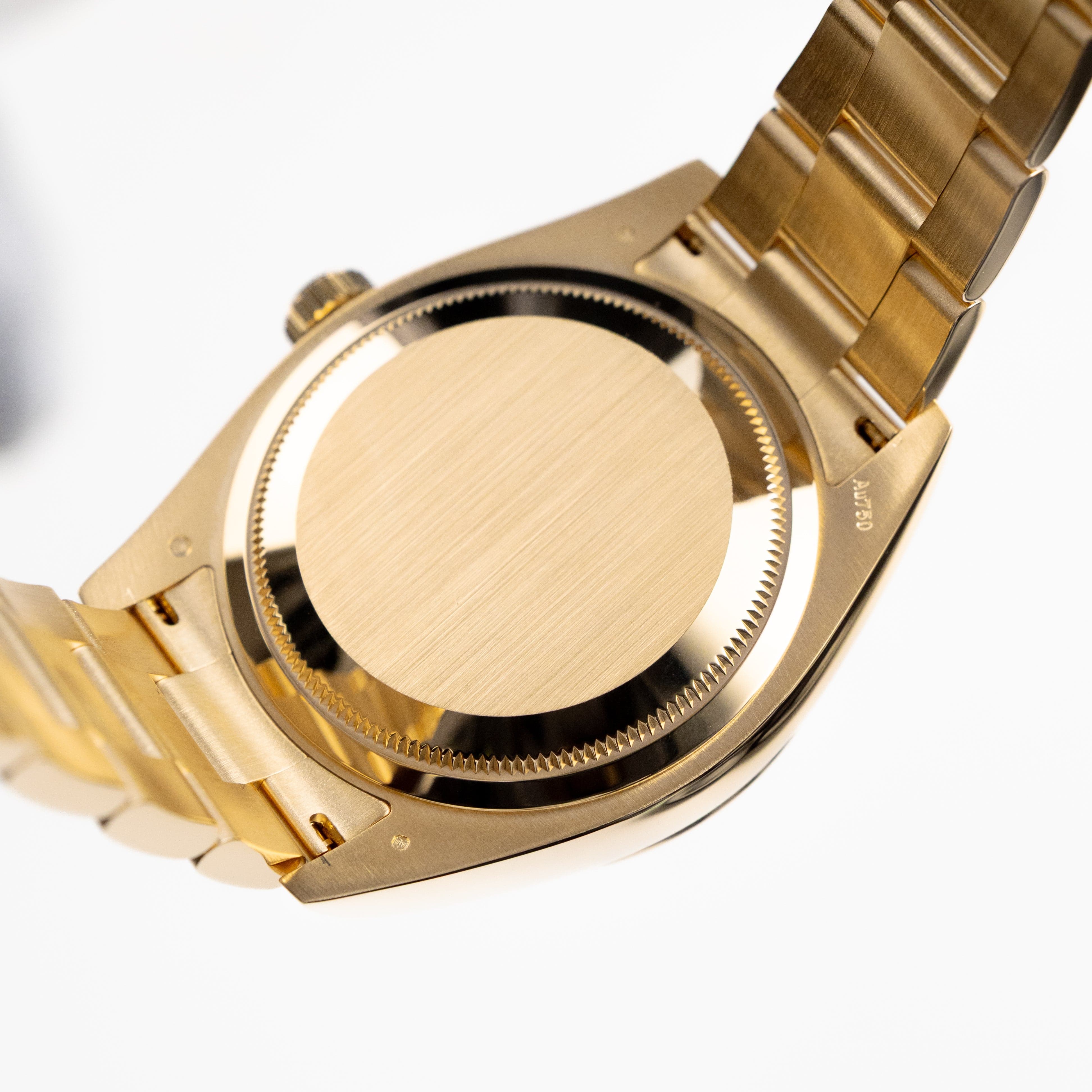 Rolex Sky-Dweller 326938 Yellow Gold Champagne Dial Oyster (2022)