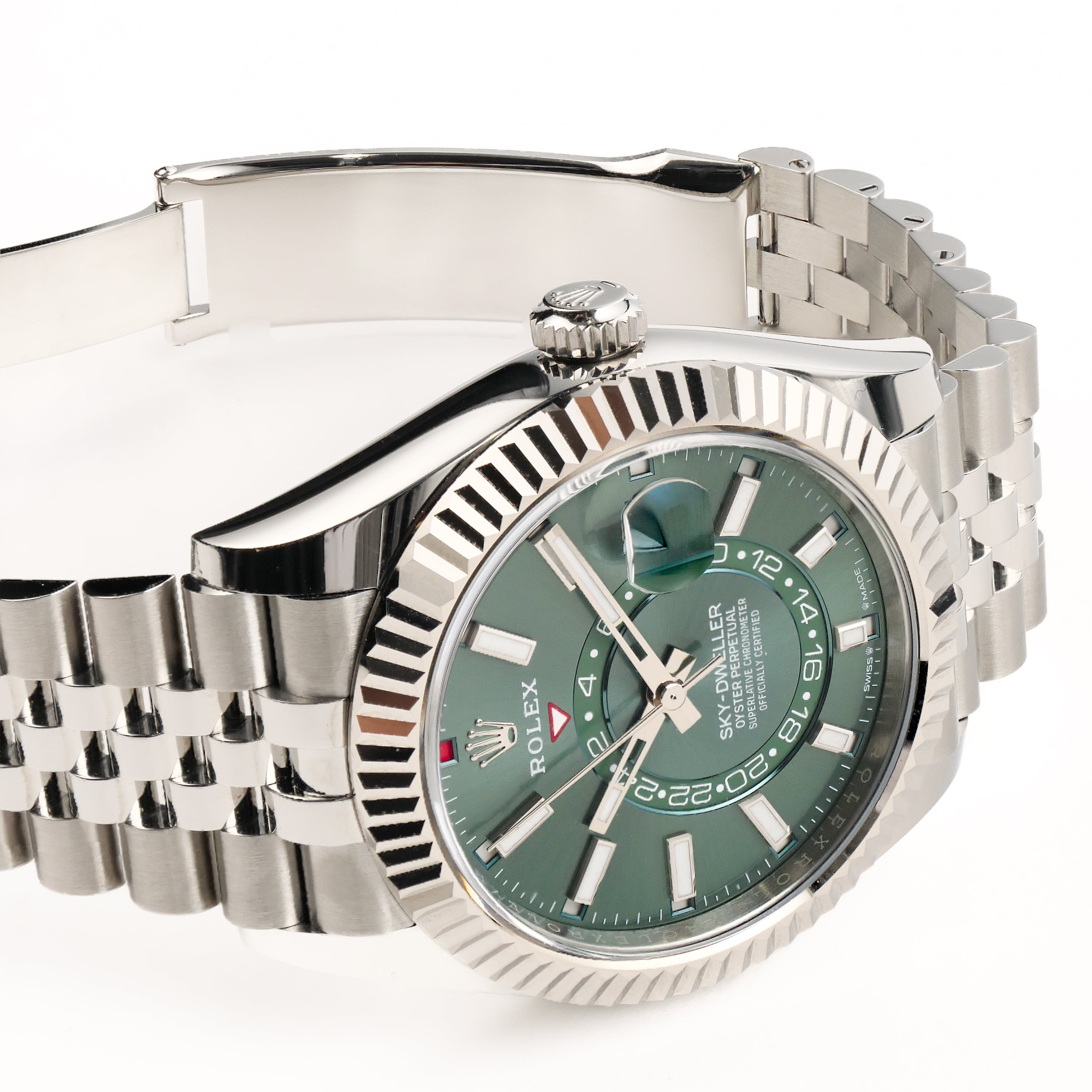 Rolex Sky-Dweller 336934 Stainless Steel Green Dial Jubilee (2024)