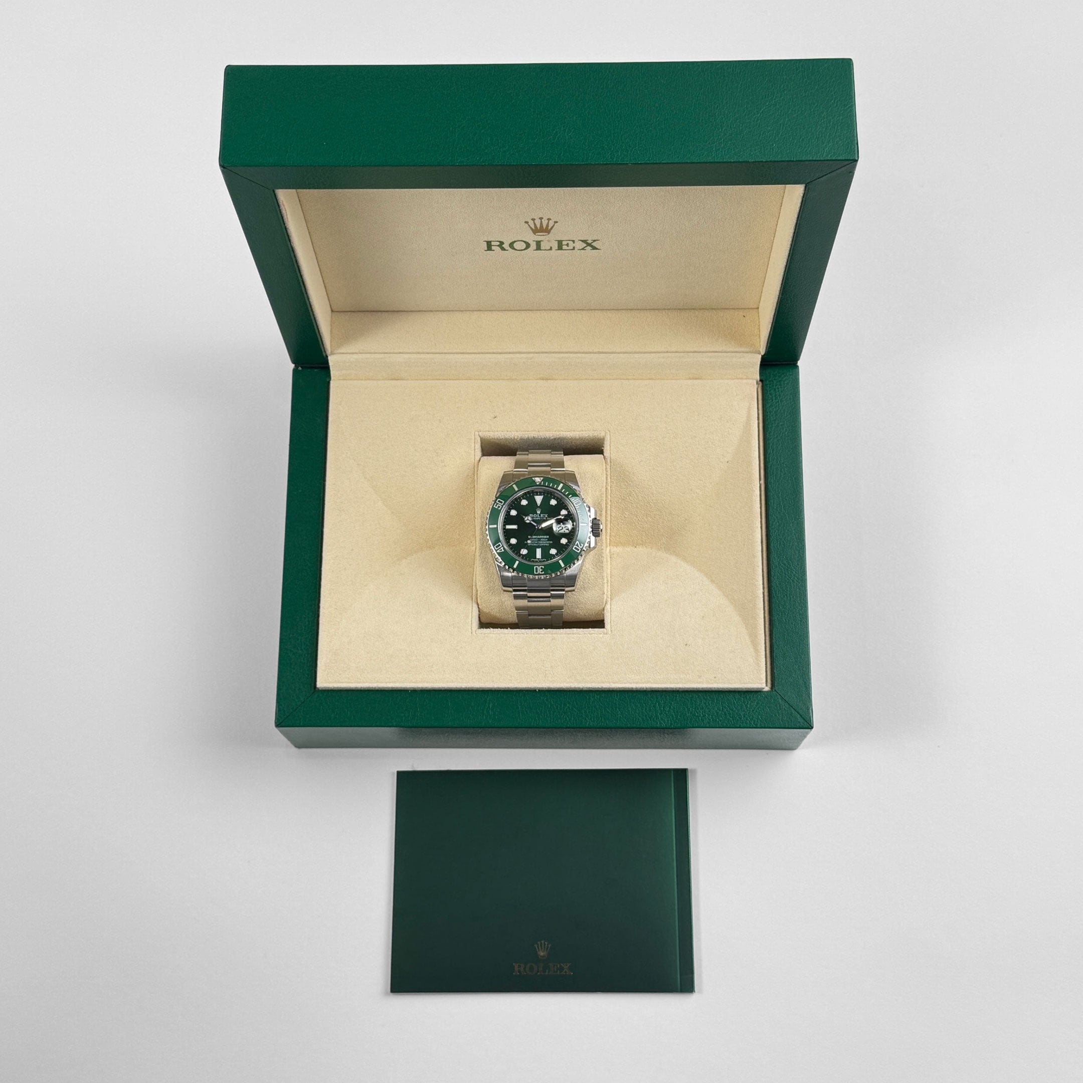 Rolex Submariner Date 116610LV 'Hulk' Stainless Steel Green Dial (2017)