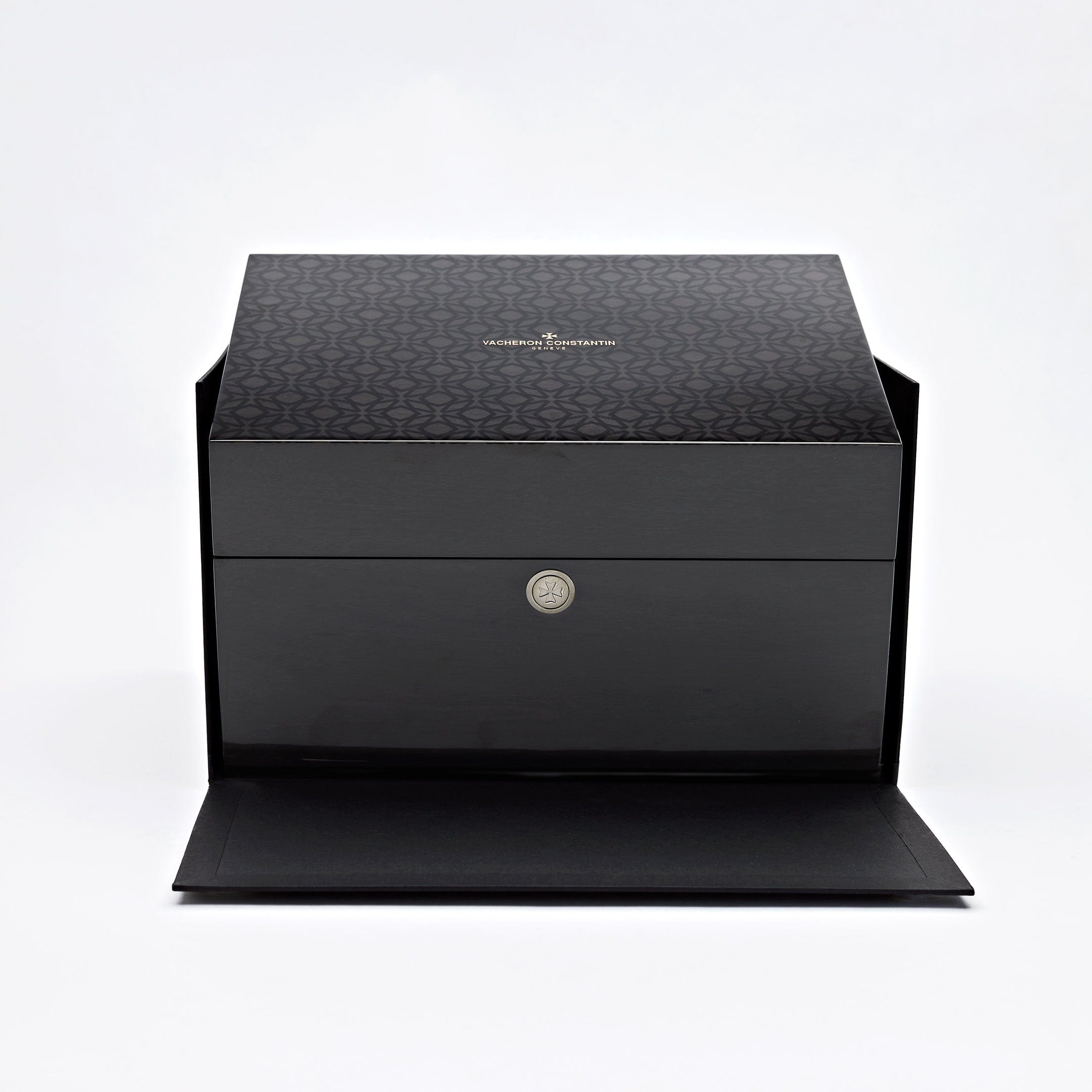 Vacheron Constantin Overseas Ewiger Kalender Extra-flach Rose Gold Silver Dial 4300V/000R-B064 Wrist Aficionado