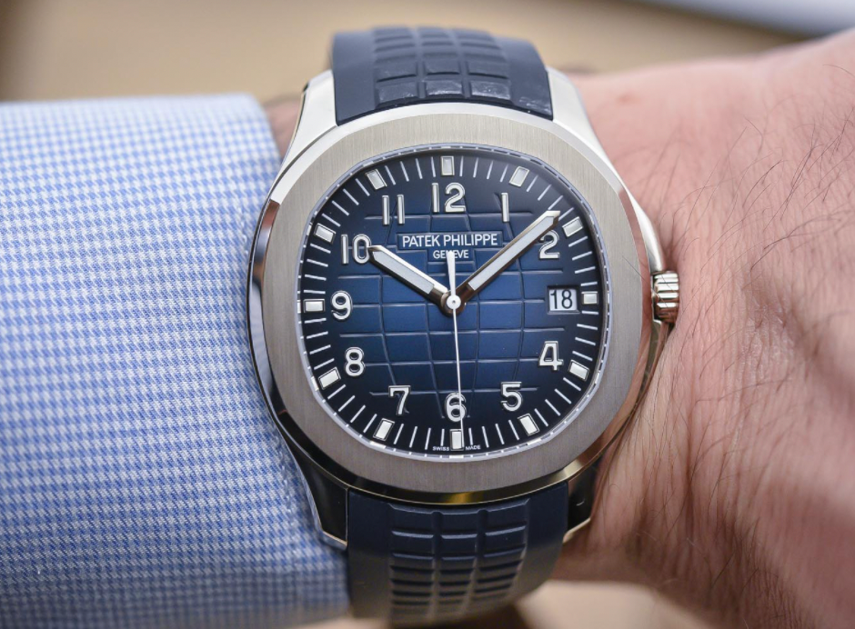 Bigger is Better: The Patek Philippe Jumbo Aquanaut Ref. 5168G