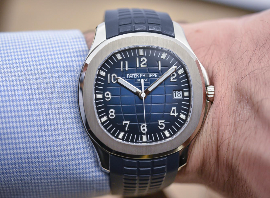 Patek philippe aquanaut jumbo hot sale