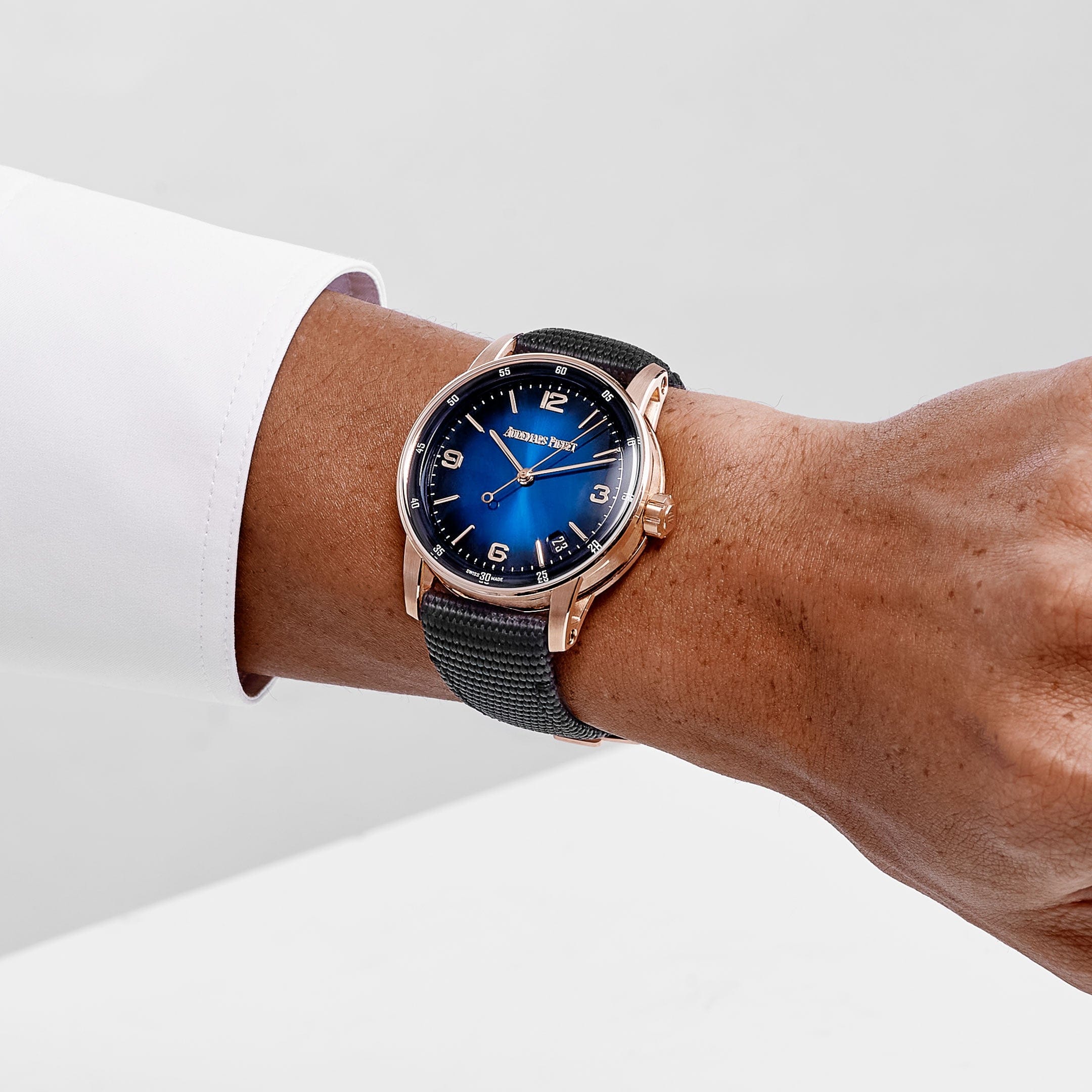 Audemars Piguet Code 11.59 15210OR.OO.A028CR.01 Rose Gold Smoked