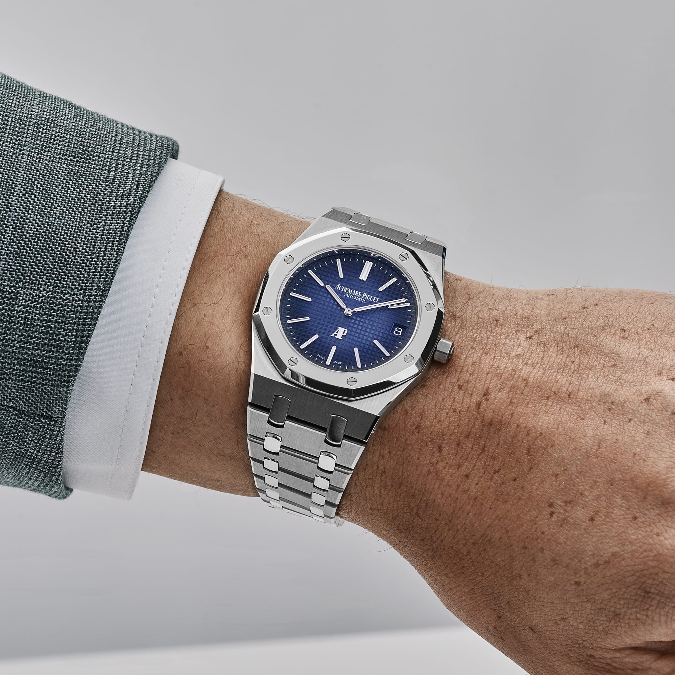 Audemars Piguet Royal Oak 15202IP.OO.1240IP.01 'Jumbo' Extra-Thin