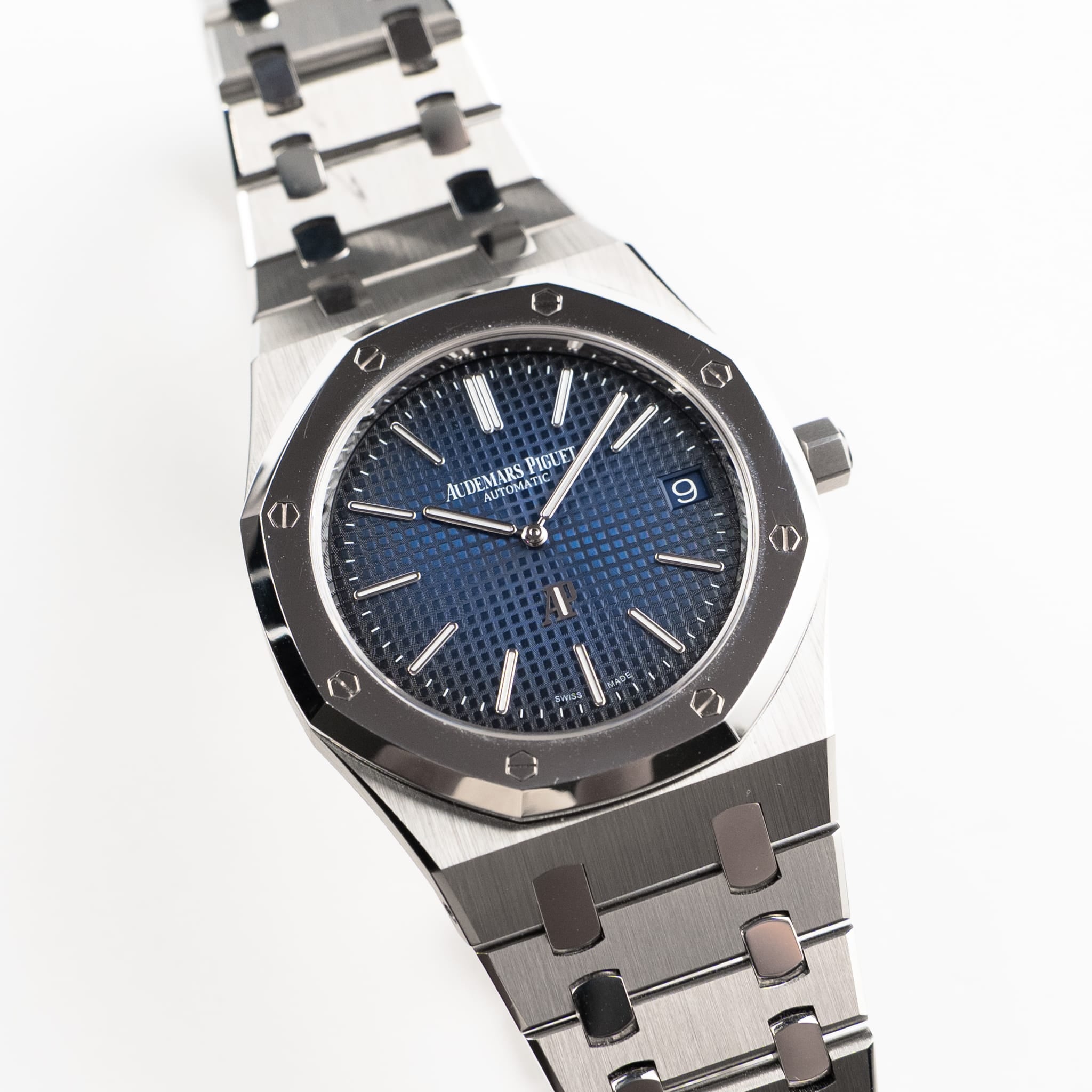 Audemars Piguet Royal Oak 15202IP.OO.1240IP.01 'Jumbo' Extra-Thin Titanium Blue Dial Limited Edition of 250