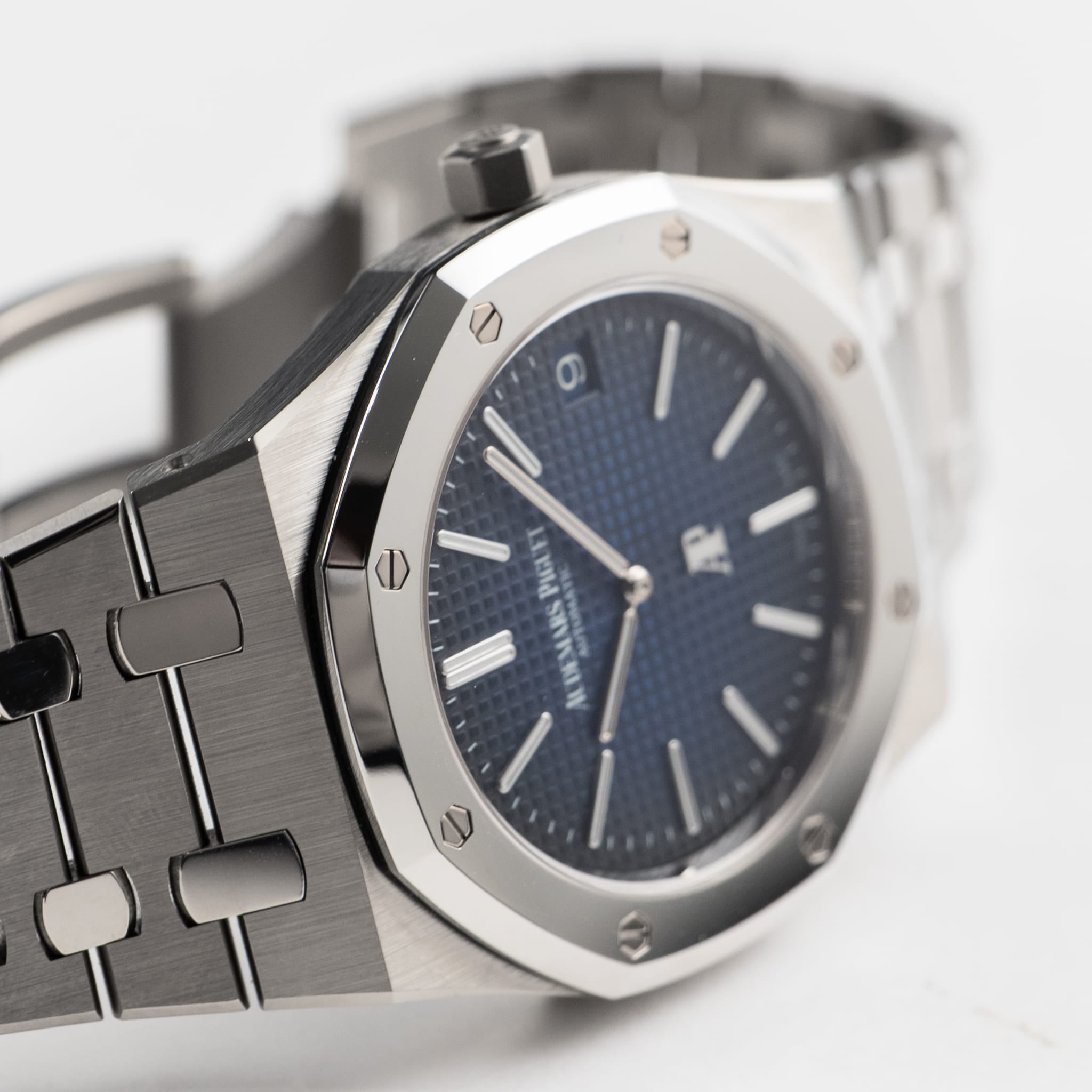 Audemars Piguet Royal Oak 15202IP.OO.1240IP.01 'Jumbo' Extra-Thin
