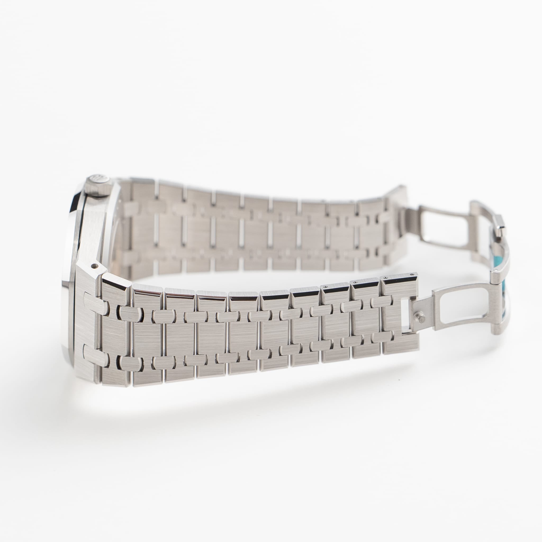 Audemars Piguet Royal Oak 15413BC.YY.1220BC.01 White Gold Rainbow Sapphires Bezel Diamond Dial Limited Edition of 10