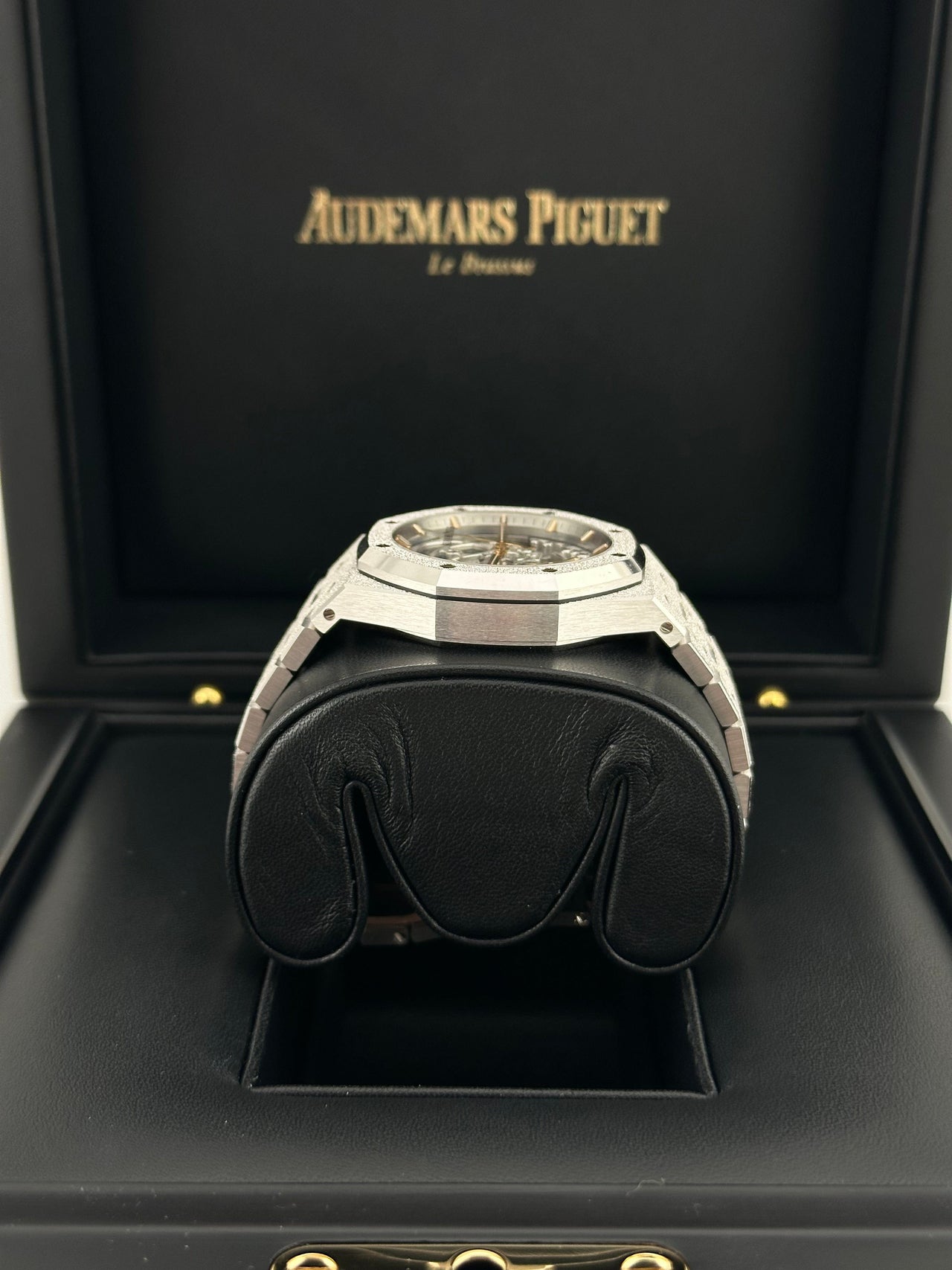 Audemars Piguet Royal Oak 15466BC.GG.1259BC.01 Double Balance Wheel Frosted White Gold (2023)