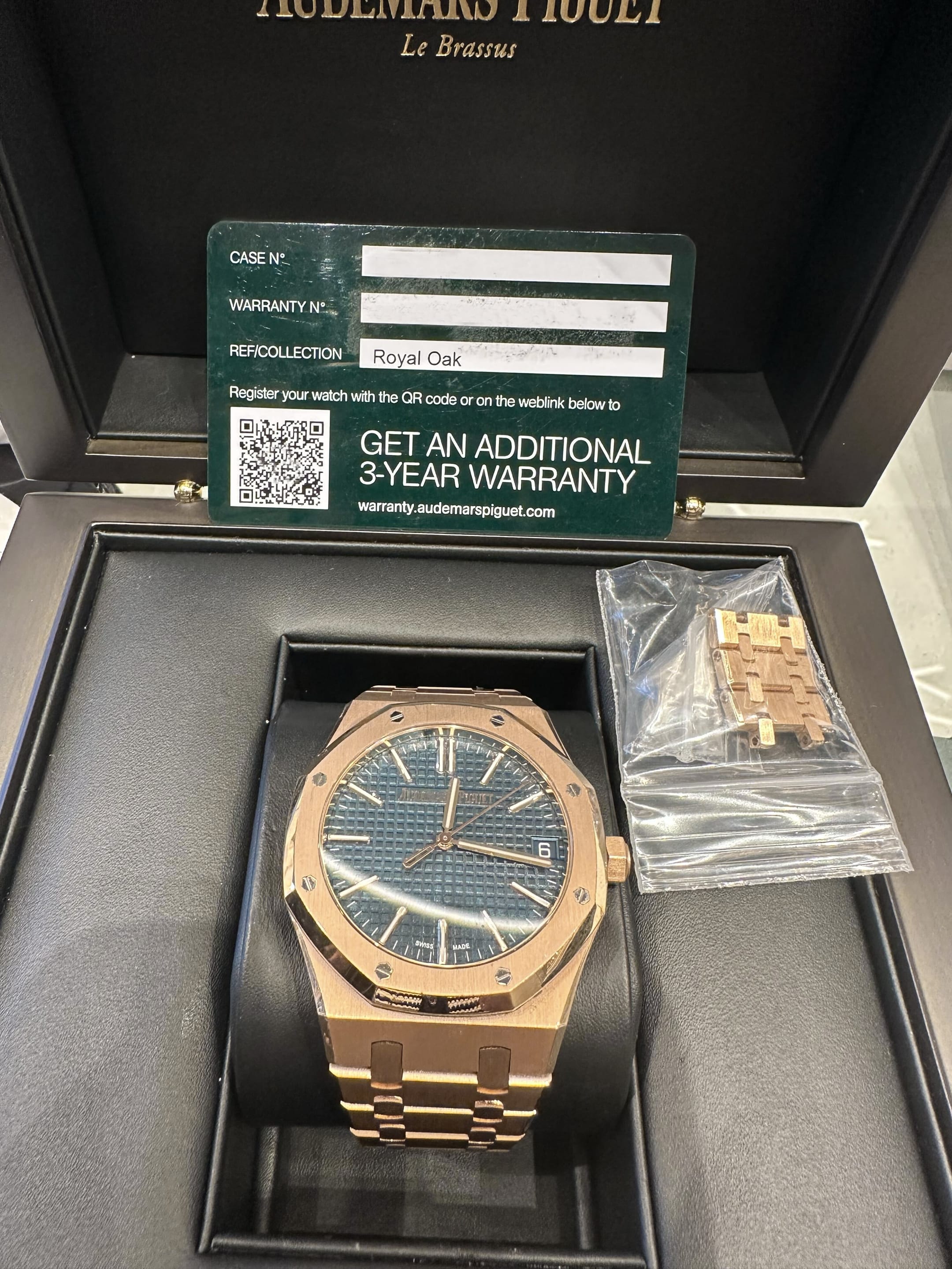 Audemars Piguet Royal Oak 15510OR.OO.1320OR.03 Rose Gold Blue Dial