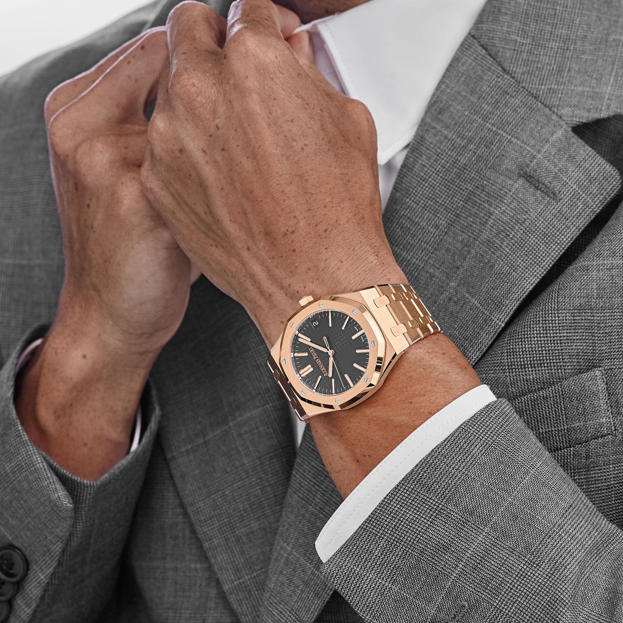 Audemars Piguet Royal Oak 15510OR.OO.1320OR.04 Rose Gold Black