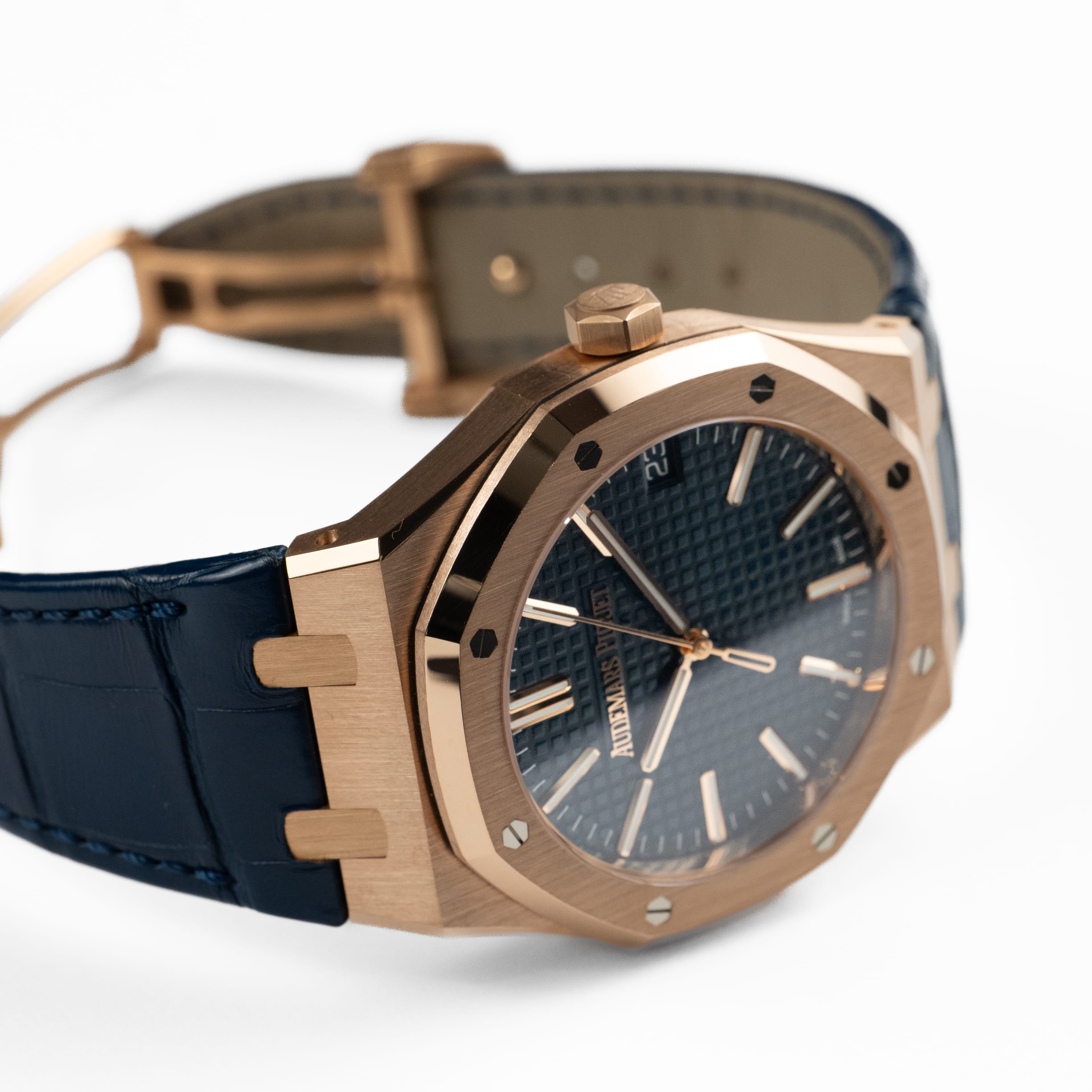 Audemars Piguet Royal Oak 15510OR.OO.D315CR.02 Rose Gold Blue Dial (2024)