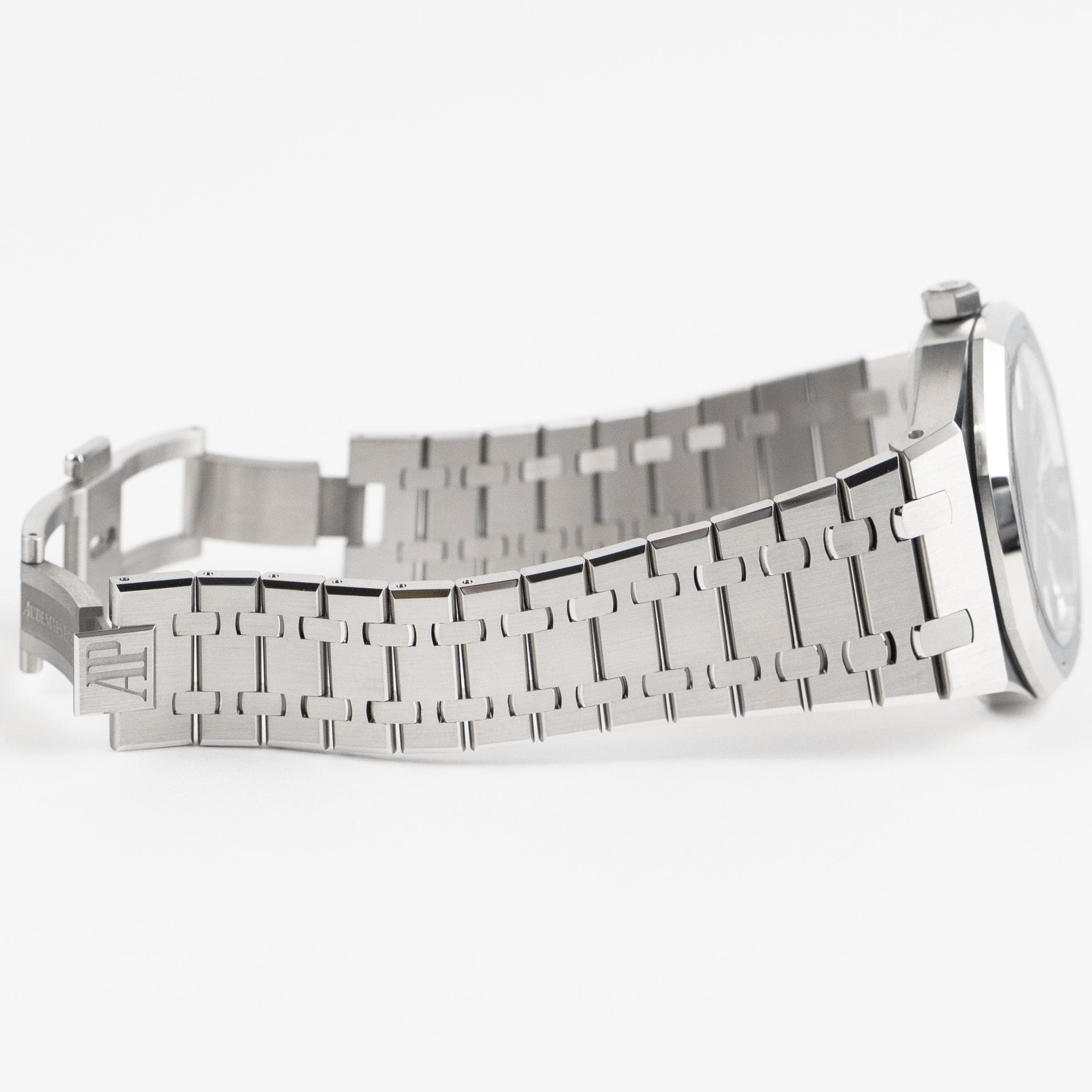 Audemars Piguet Royal Oak 15510ST.OO.1320ST.06 Stainless Steel Blue Dial (2024)