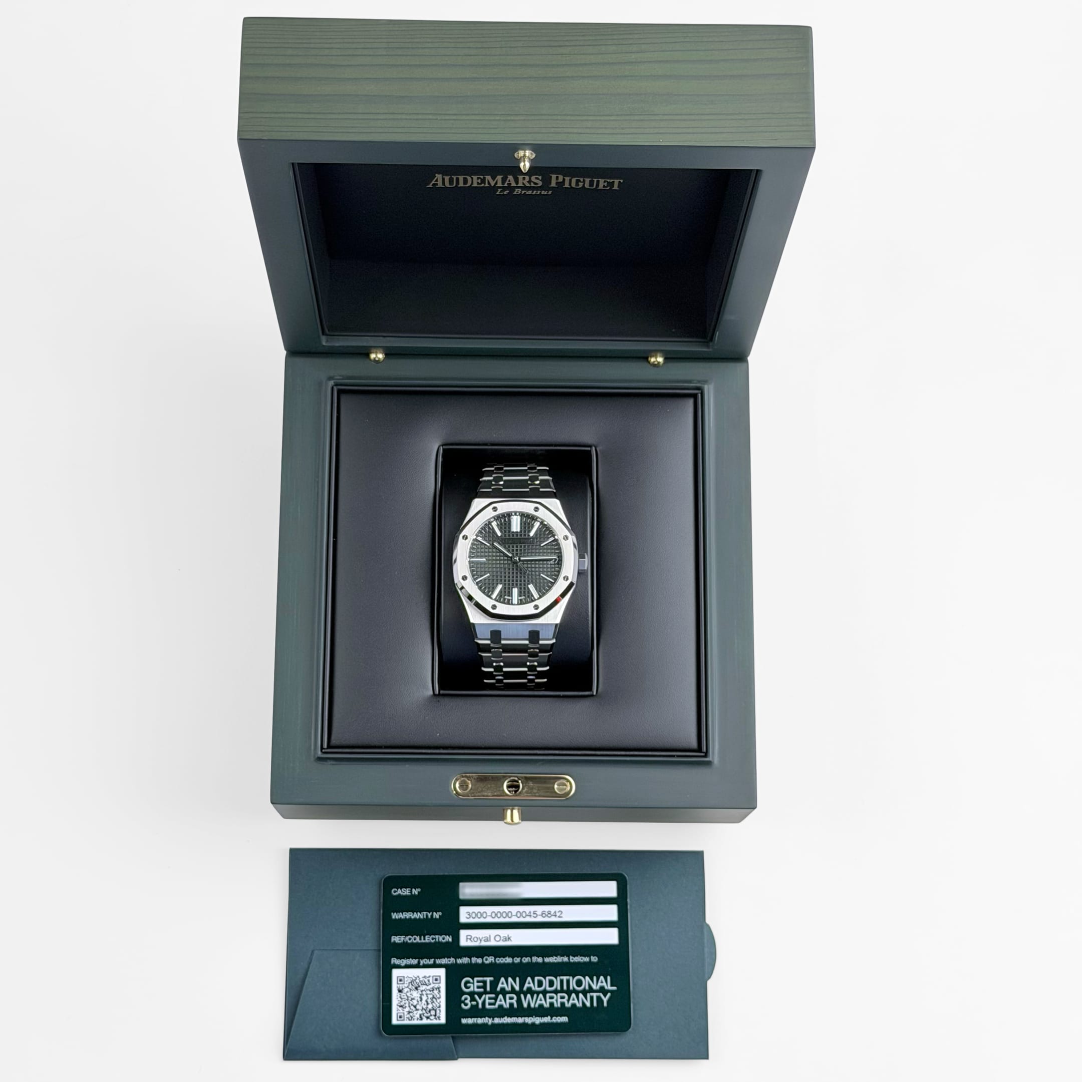 Audemars Piguet Royal Oak 15510ST.OO.1320ST.09 Stainless Steel Green Dial (2025)