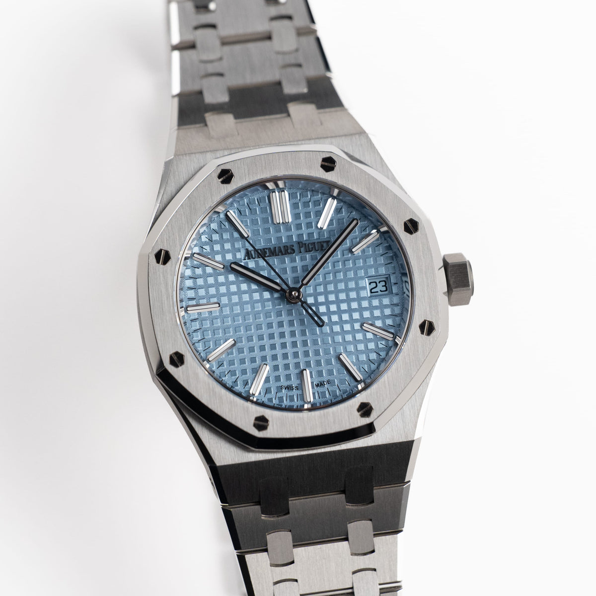 Audemars Piguet Royal Oak 15550ST.OO.1356ST.08 Stainless Steel Blue Dial (2025)
