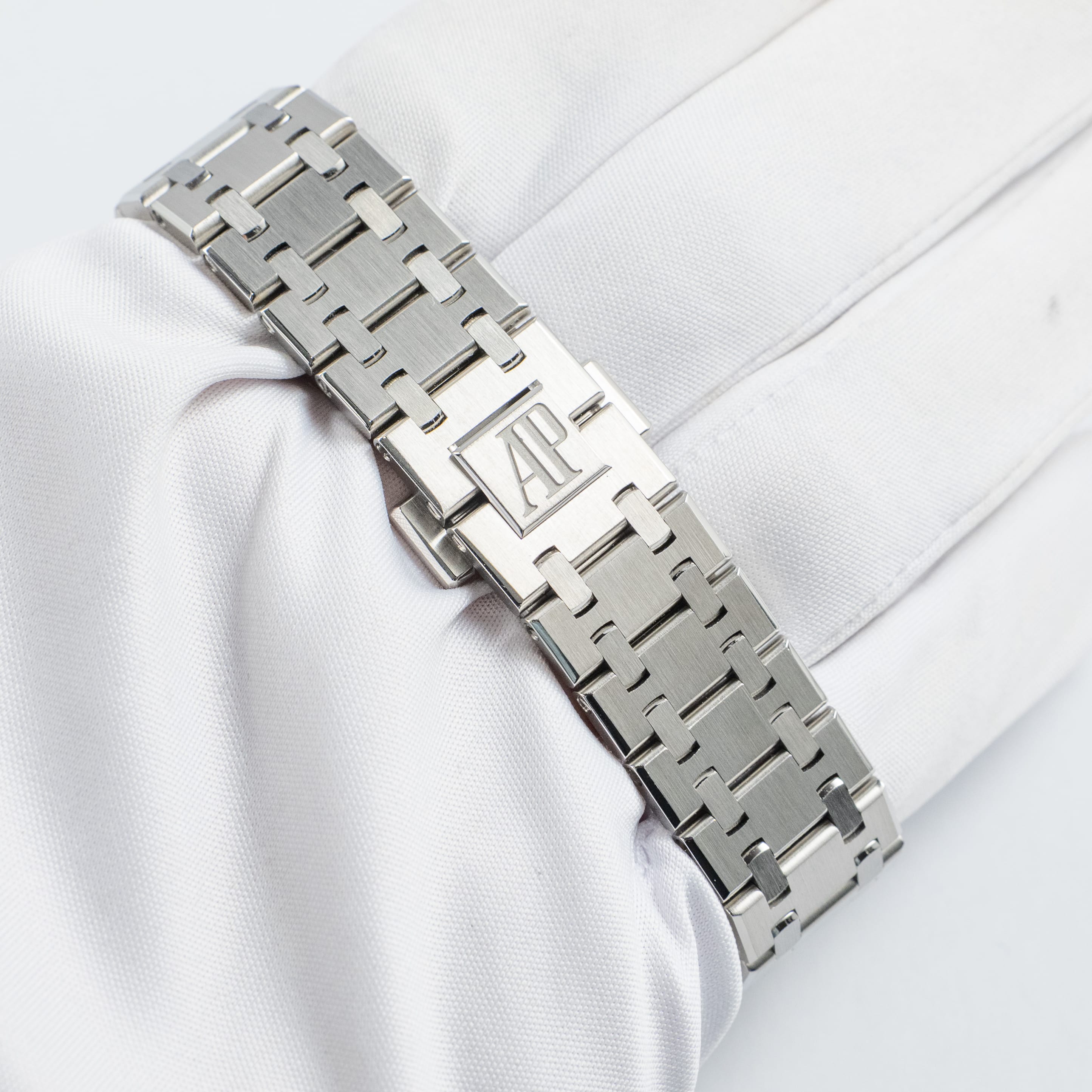 Audemars Piguet Royal Oak 15551ST.ZZ.1356ST.04 'Ladies' Stainless