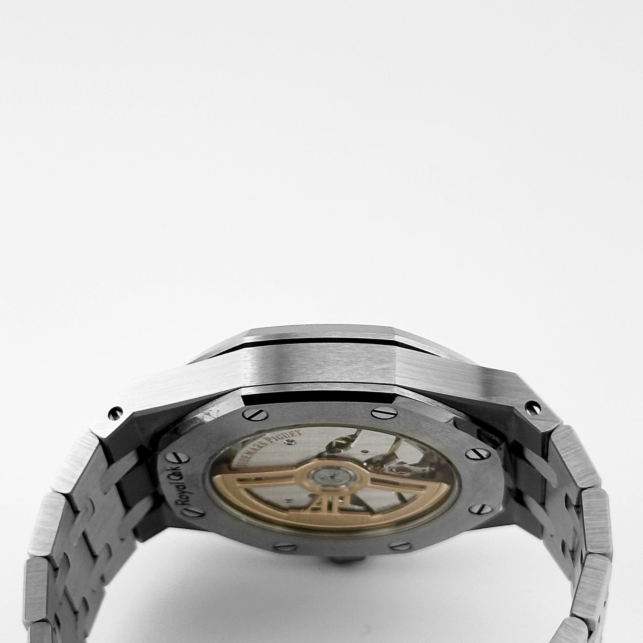 Audemars Piguet Royal Oak 15551ST.ZZ.1356ST.05 Selfwinding Stainless Steel Blue Dial Diamond Bezel (2024)