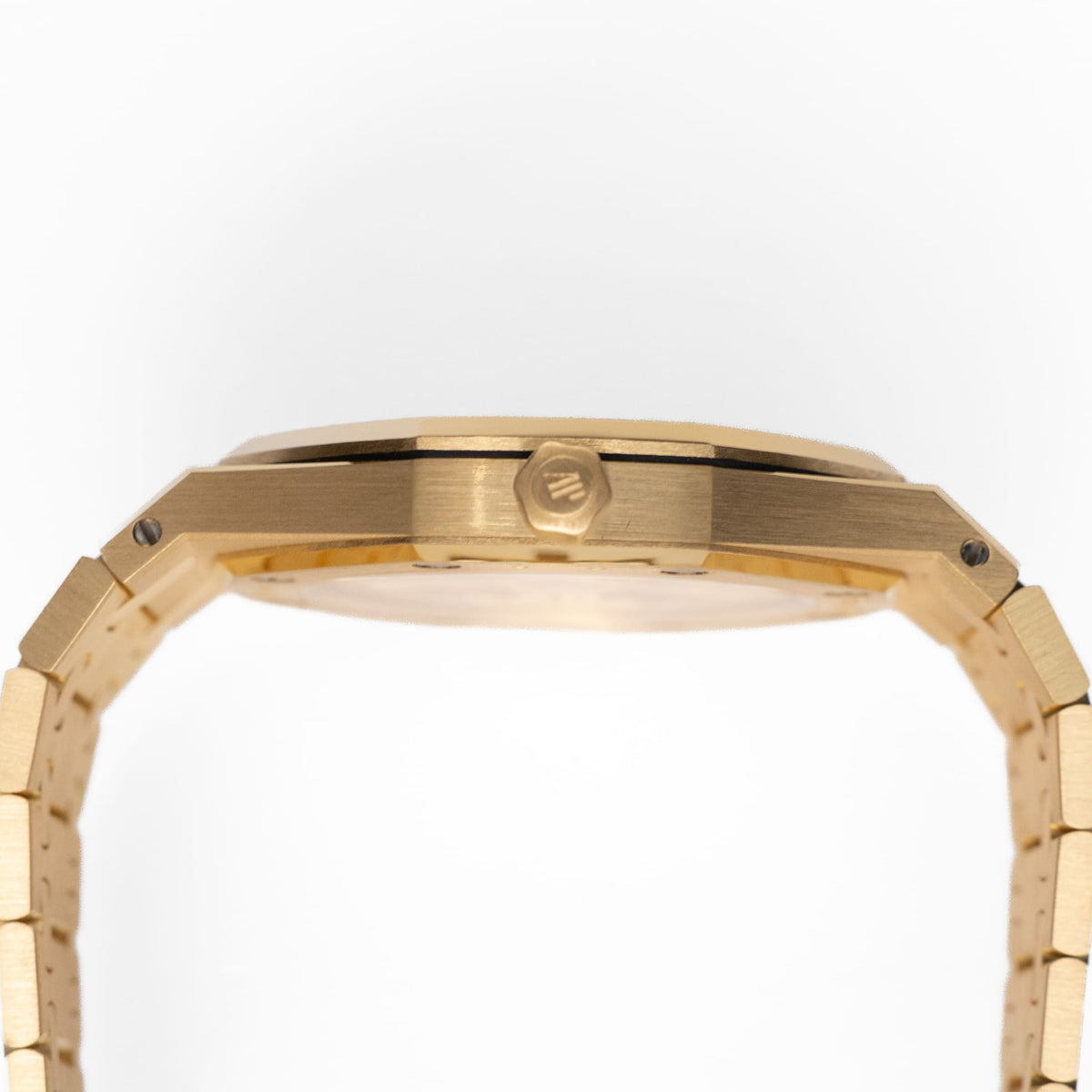 Audemars Piguet Royal Oak 16204BA.OO.1240BA.01 Jumbo Extra-Thin Yellow Gold Openworked
