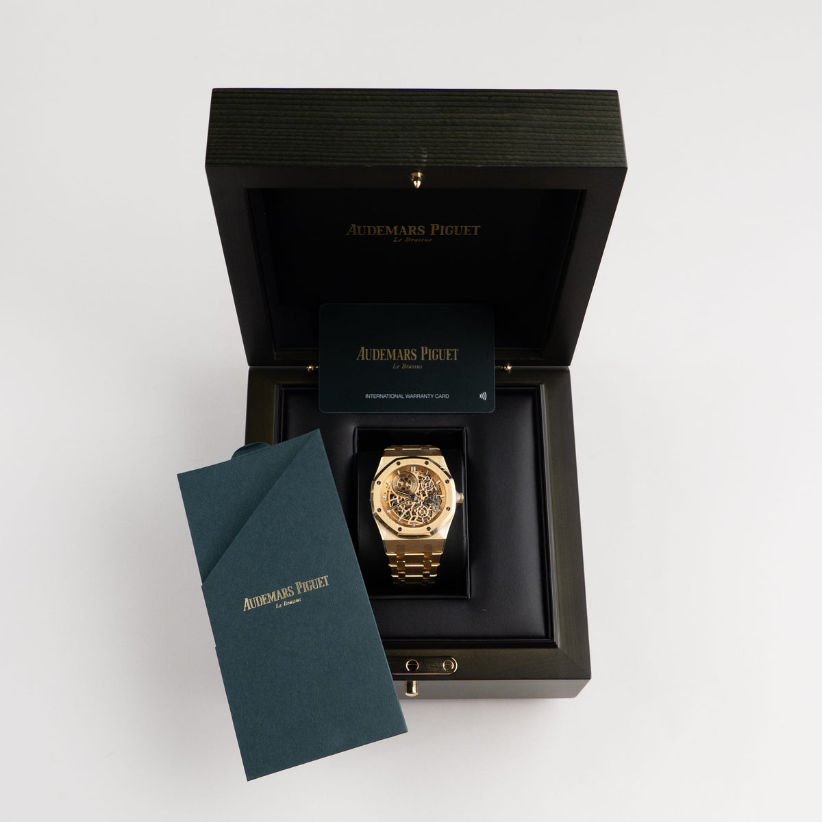 Audemars Piguet Royal Oak 16204BA.OO.1240BA.01 Jumbo Extra-Thin Yellow Gold Openworked