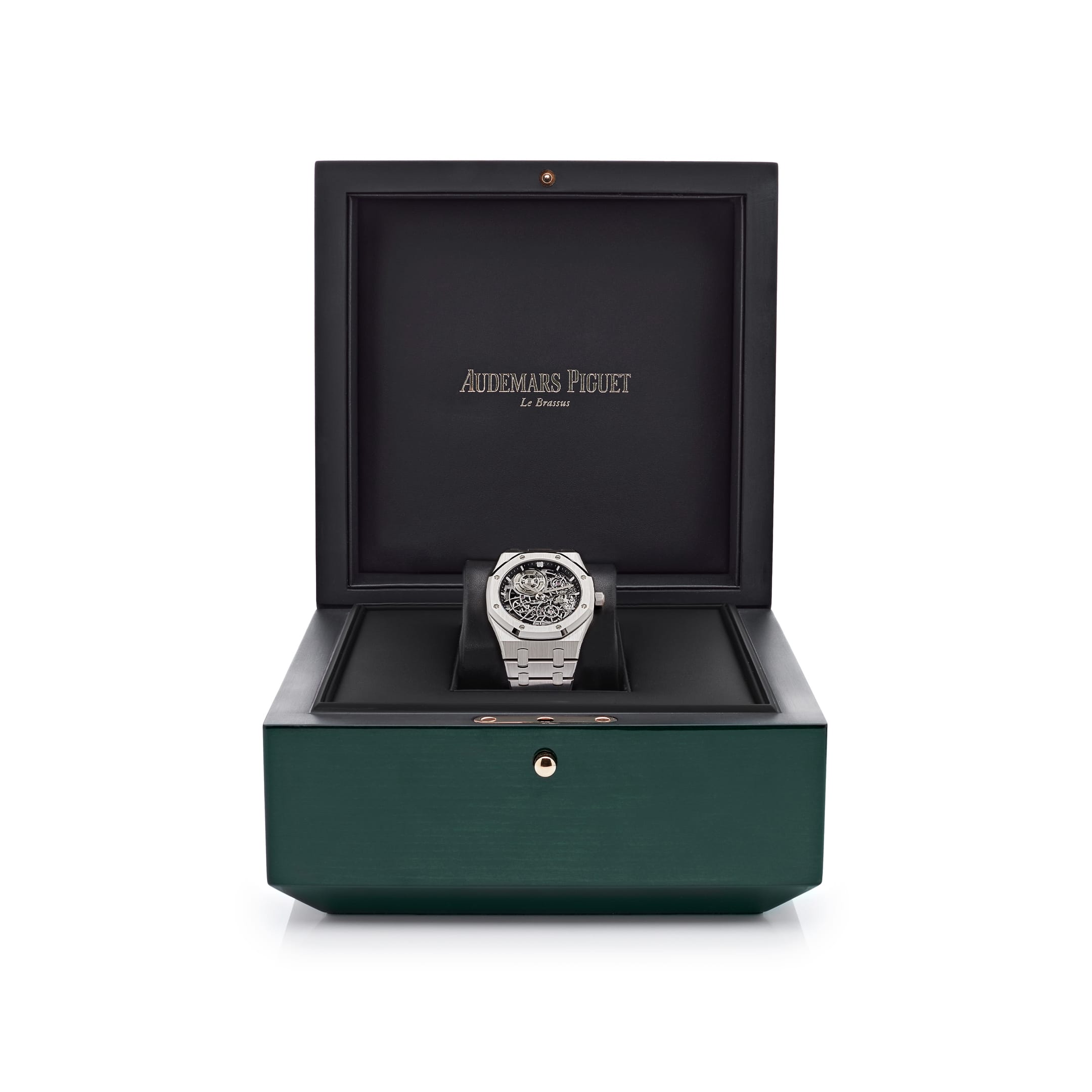 Audemars Piguet Royal Oak 16204BC.OO.1240BC.01 'Jumbo' Extra-Thin Openworked White Gold (2025)