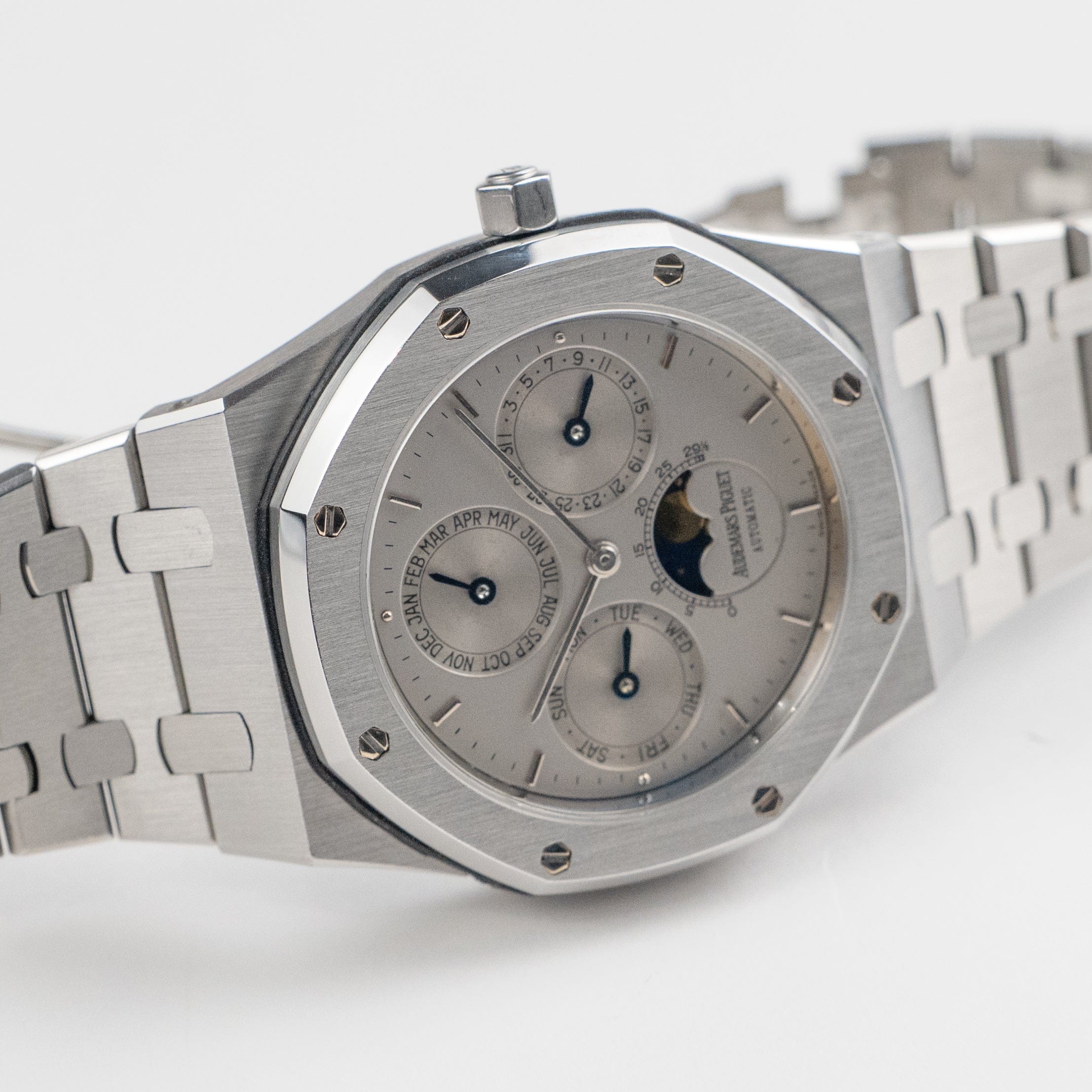 Audemars Piguet Royal Oak 25654ST.OO.0944ST.01 Perpetual Calendar Stainless Steel Silver Dial
