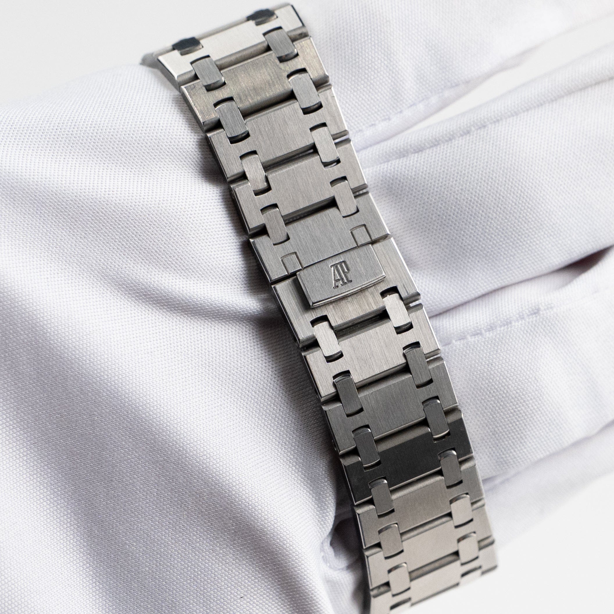 Audemars Piguet Royal Oak 25654ST.OO.0944ST.01 Perpetual Calendar Stainless Steel Silver Dial