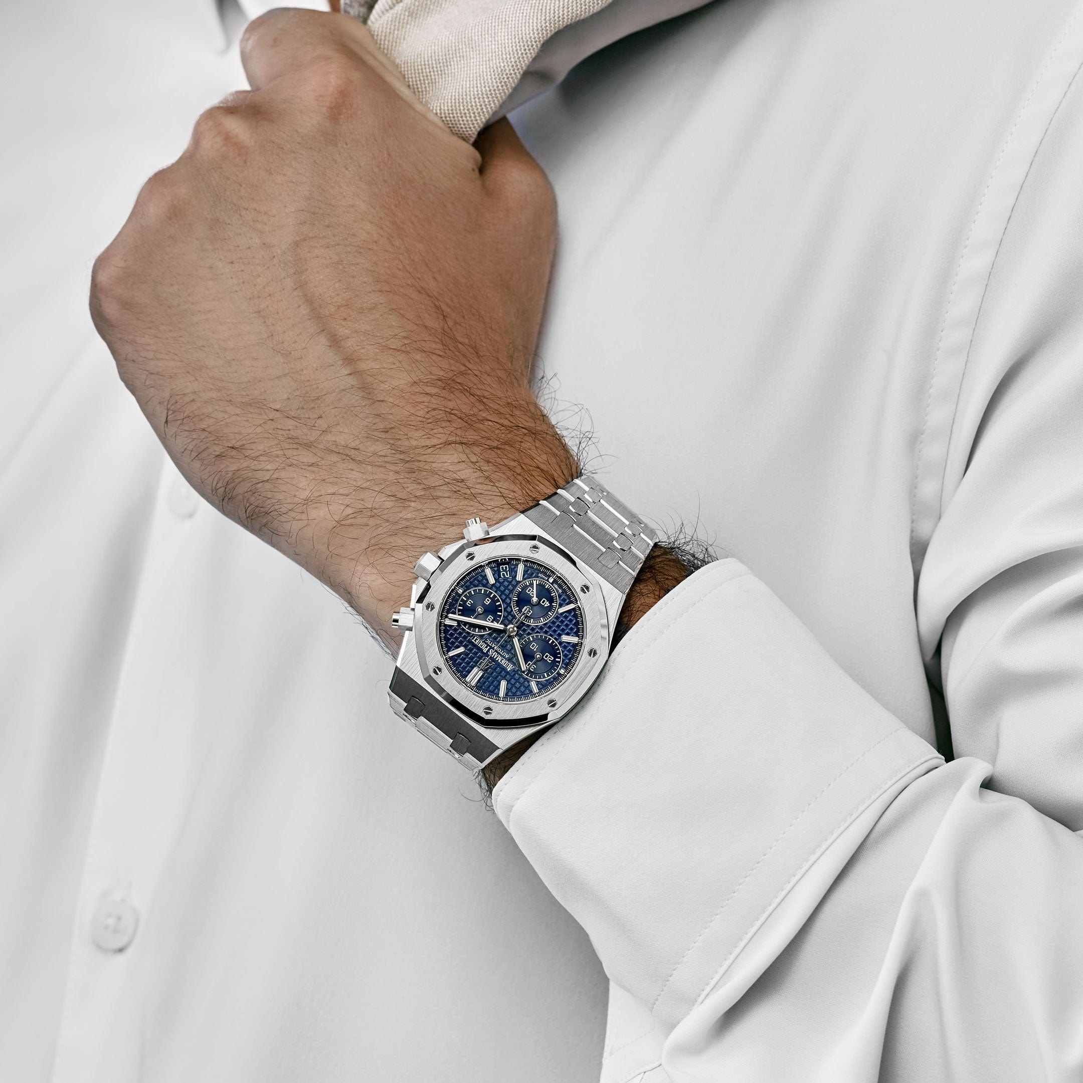 Audemars Piguet Royal Oak 26239BC.OO.1220BC.01 Chronograph White