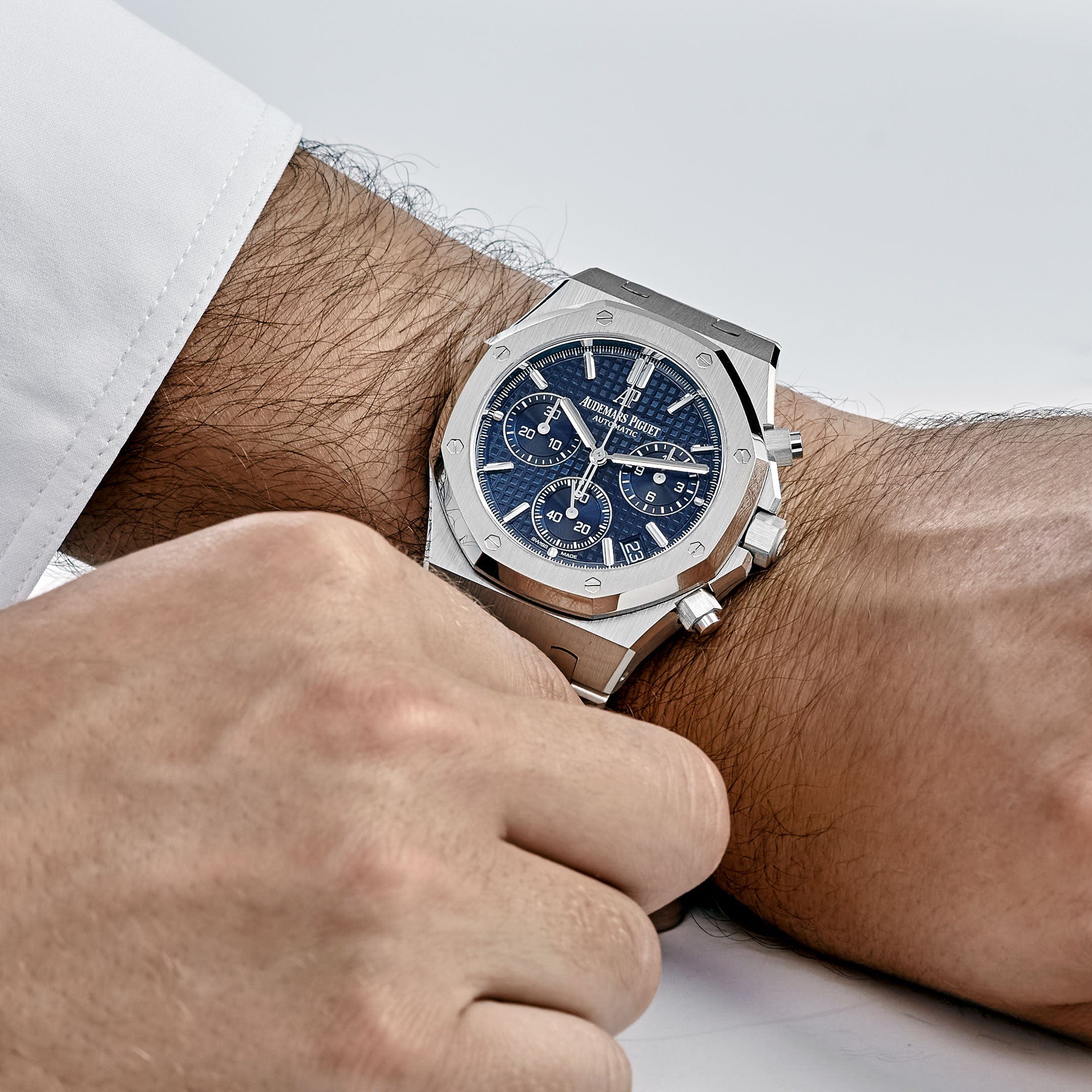 Audemars Piguet Royal Oak 26239BC.OO.1220BC.01 Chronograph White