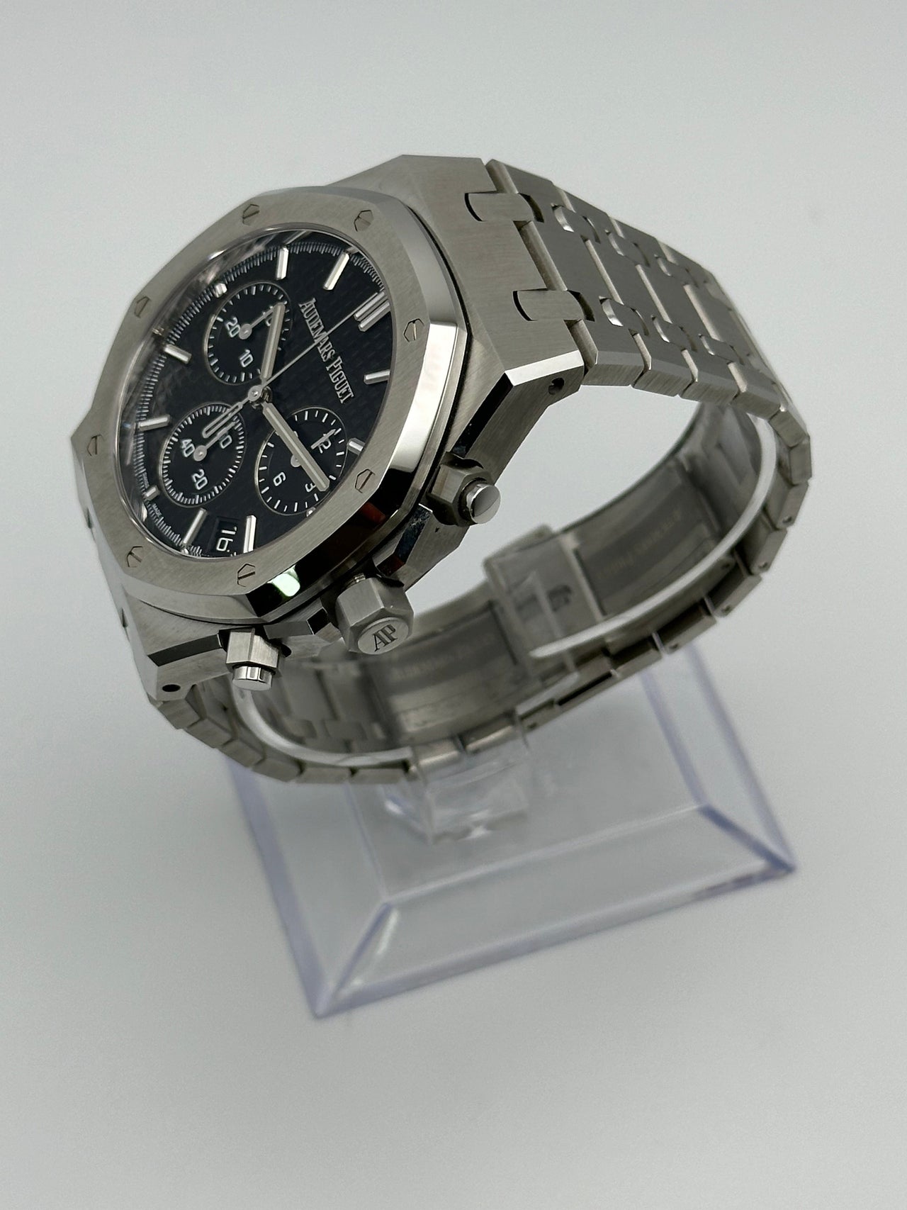 Audemars Piguet Royal Oak 26240ST.OO.1320ST.02 Selfwinding Chronograph '50th Anniversary' Stainless Steel Black Dial