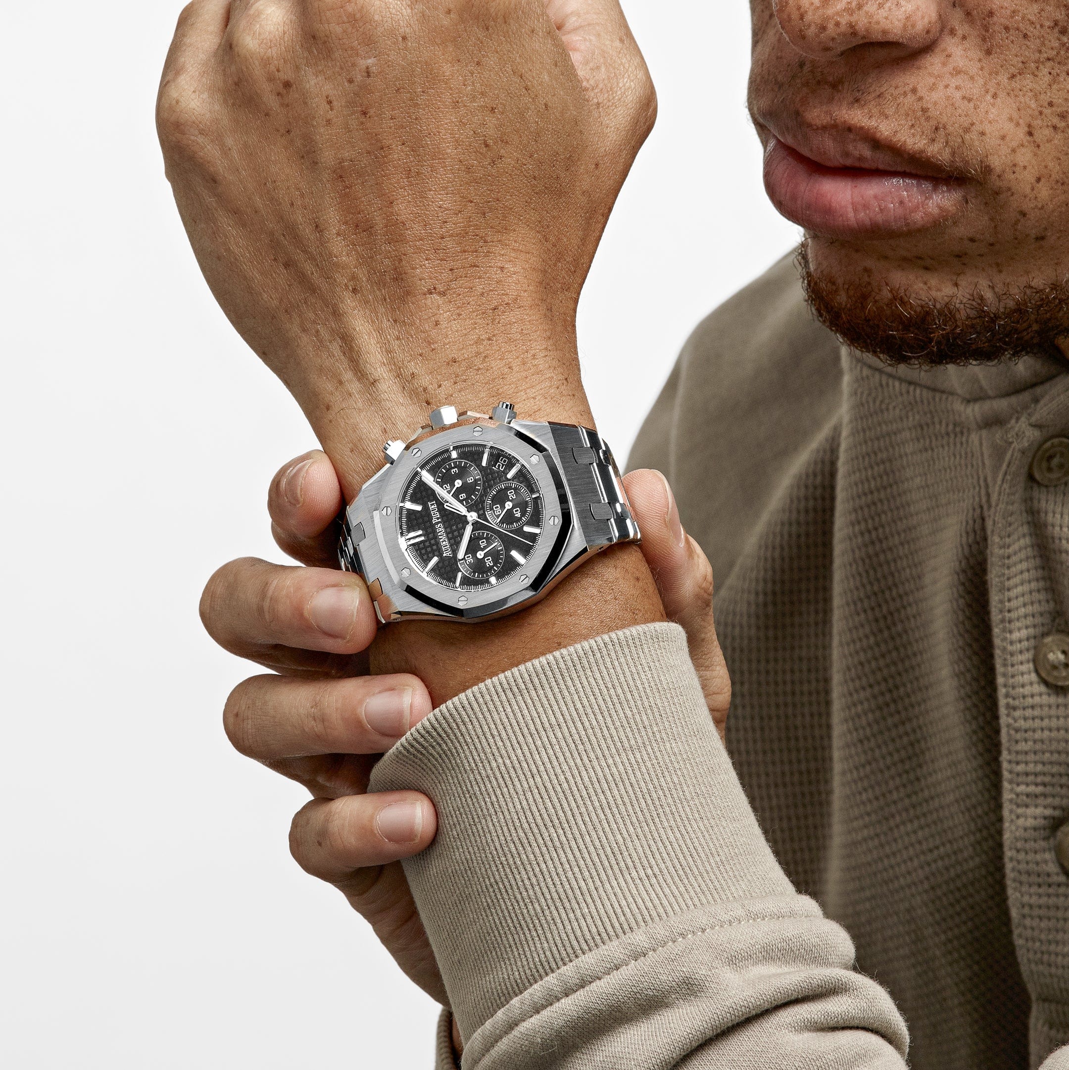 Audemars Piguet  Oak 50周年記念モデル audemars-piguet-royal-oak-