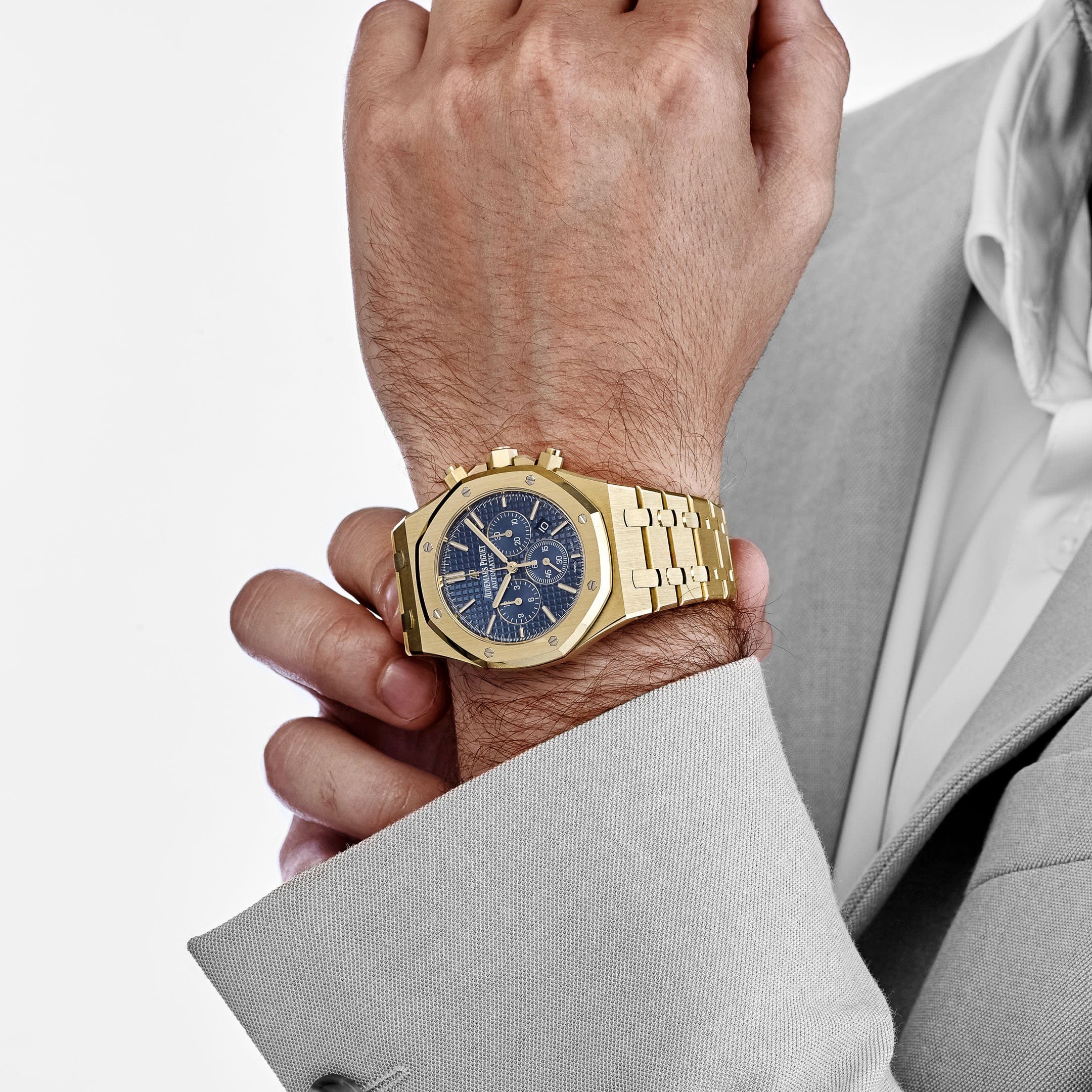 Audemars Piguet Royal Oak 26320BA.OO.1220BA.02 Chronograph Yellow