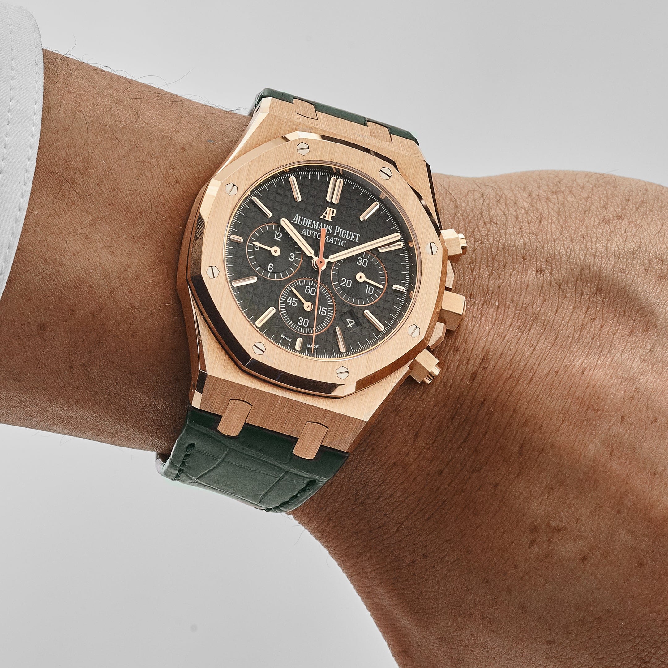 Audemars Piguet Royal Oak 26320OR.OO.D002CR.01 Chronograph Rose Gold Black Dial (2014)