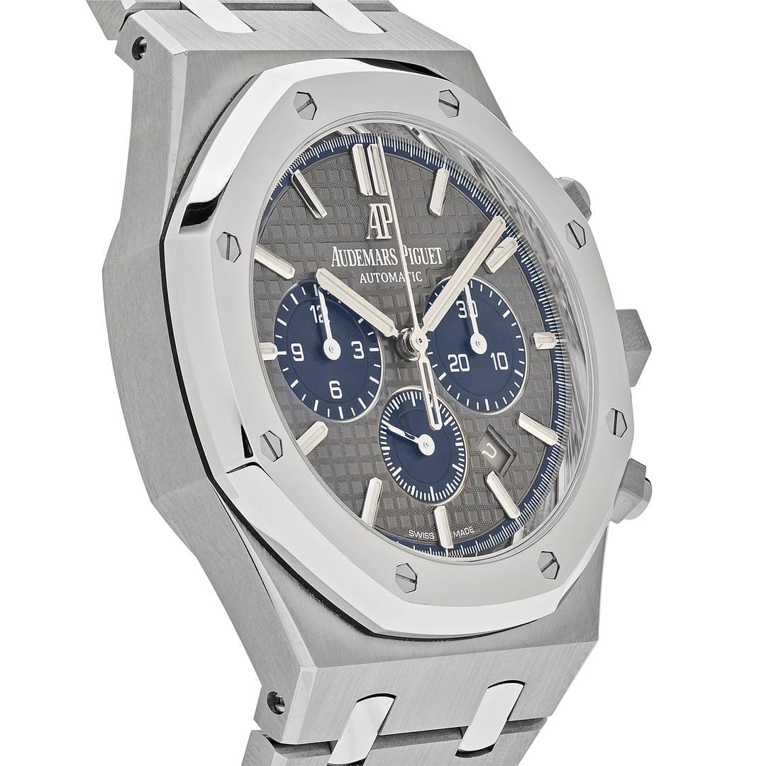 Luxury Watch Audemars Piguet Royal Oak Chronograph Titanium Platinum Grey Dial 26331IP.OO.1220IP.01 Limited to 500pcs Wrist Aficionado