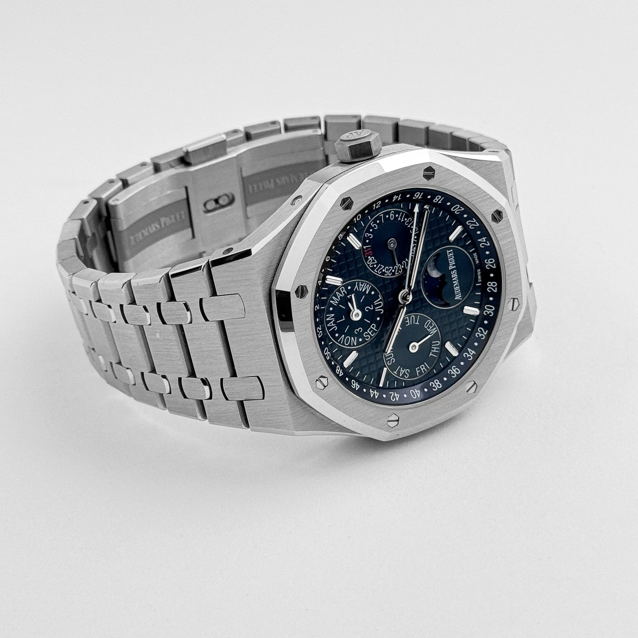 Audemars Piguet Royal Oak 26574ST.OO.1220ST.02 Perpetual Calendar