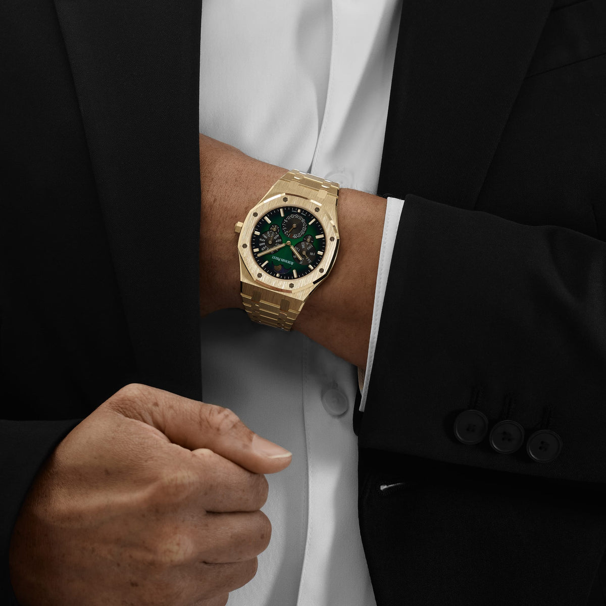 Audemars Piguet Royal Oak 26586BA.OO.1240BA.98 Perpetual Calendar RD2 Ultra-Thin Yellow Gold Green Dial Limited Edition of 50