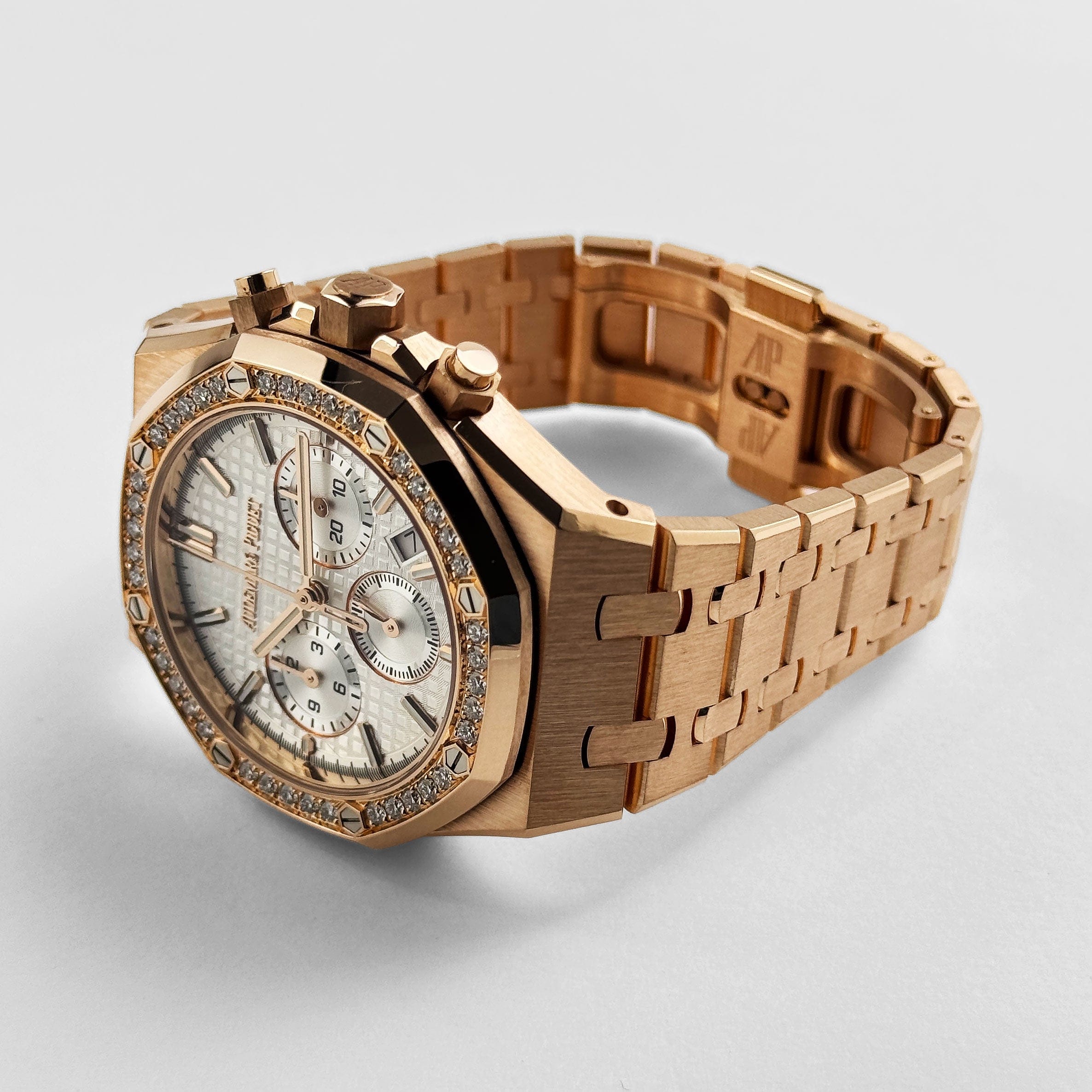 Audemars Piguet Royal Oak 26715OR.ZZ.1356OR.01 Chronograph Rose