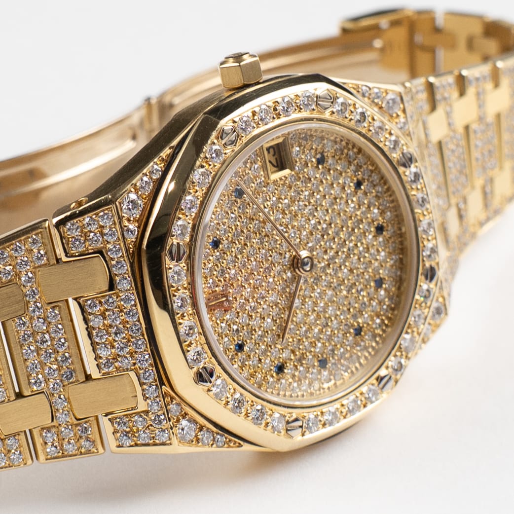 Audemars Piguet Royal Oak 56082BA Vintage 'Ladies' Yellow Gold Diamond-Set Blue Sapphires Quartz (1984)