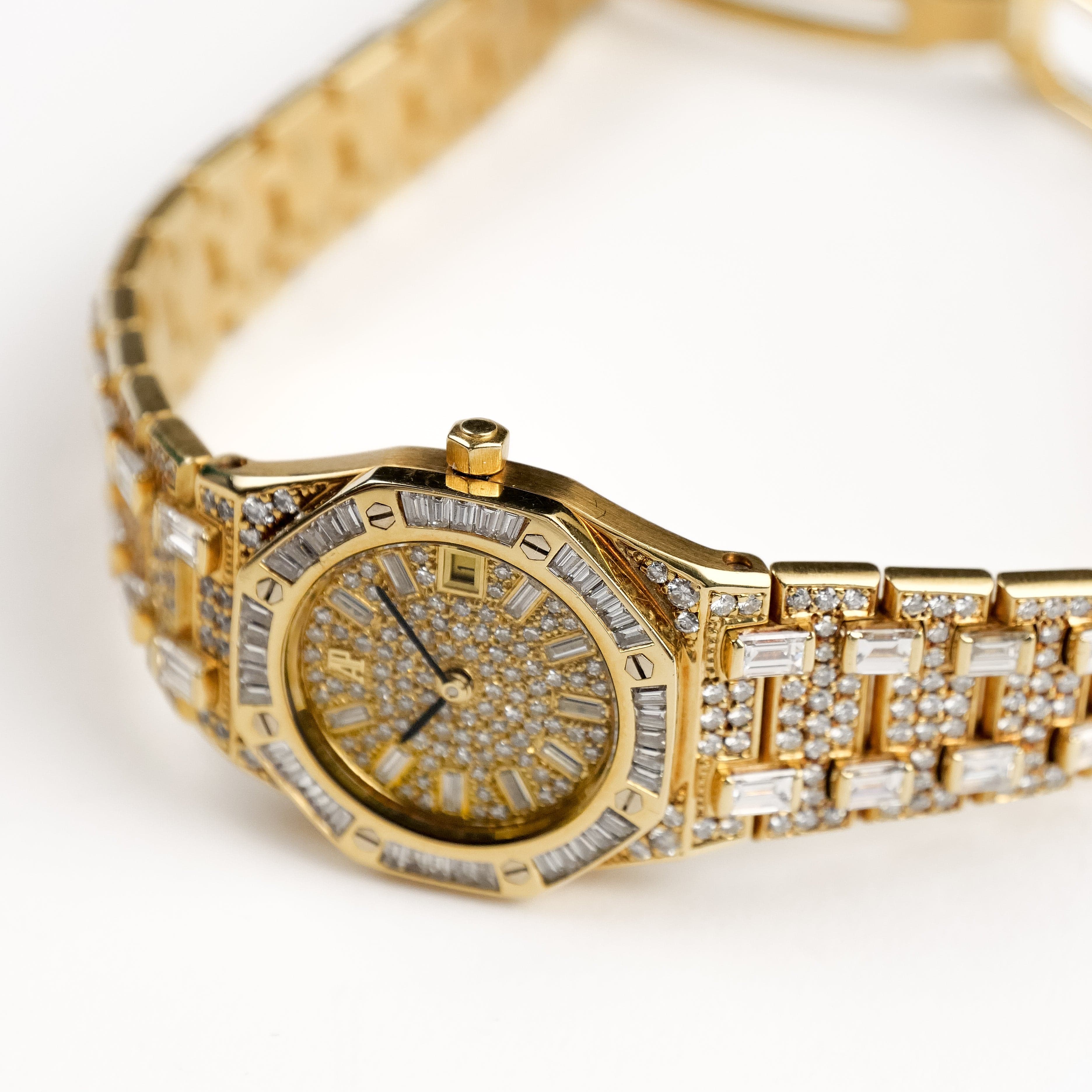 Audemars Piguet Royal Oak 56343 'Ladies' Yellow Gold Diamonds Quartz