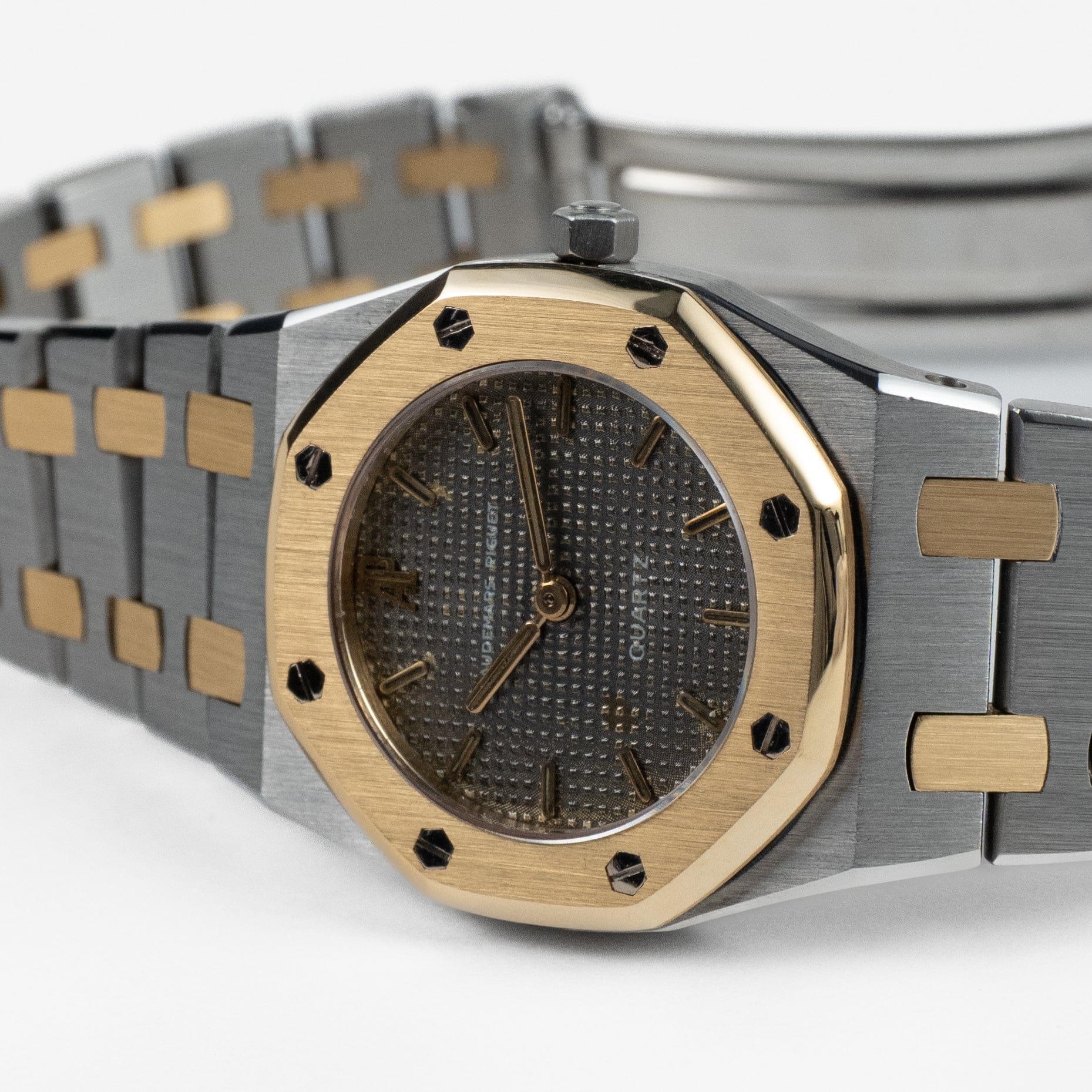 Audemars Piguet Royal Oak 6007SA 'Ladies' Stainless Steel Yellow Gold Grey Dial