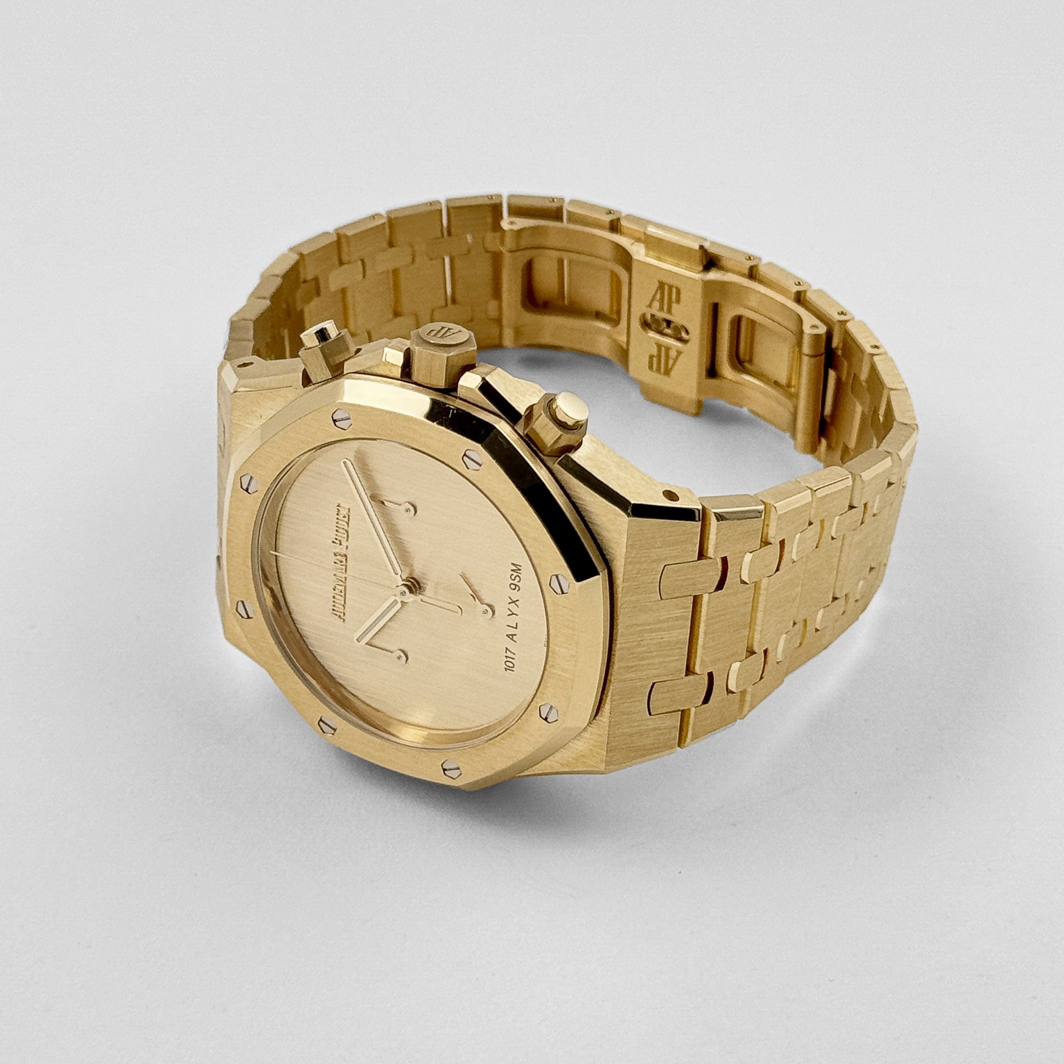 Audemars Piguet Royal Oak Chronograph 26240BA.OO.1320BA.01 '1017 ALYX 9SM' Yellow Gold Limited Edition