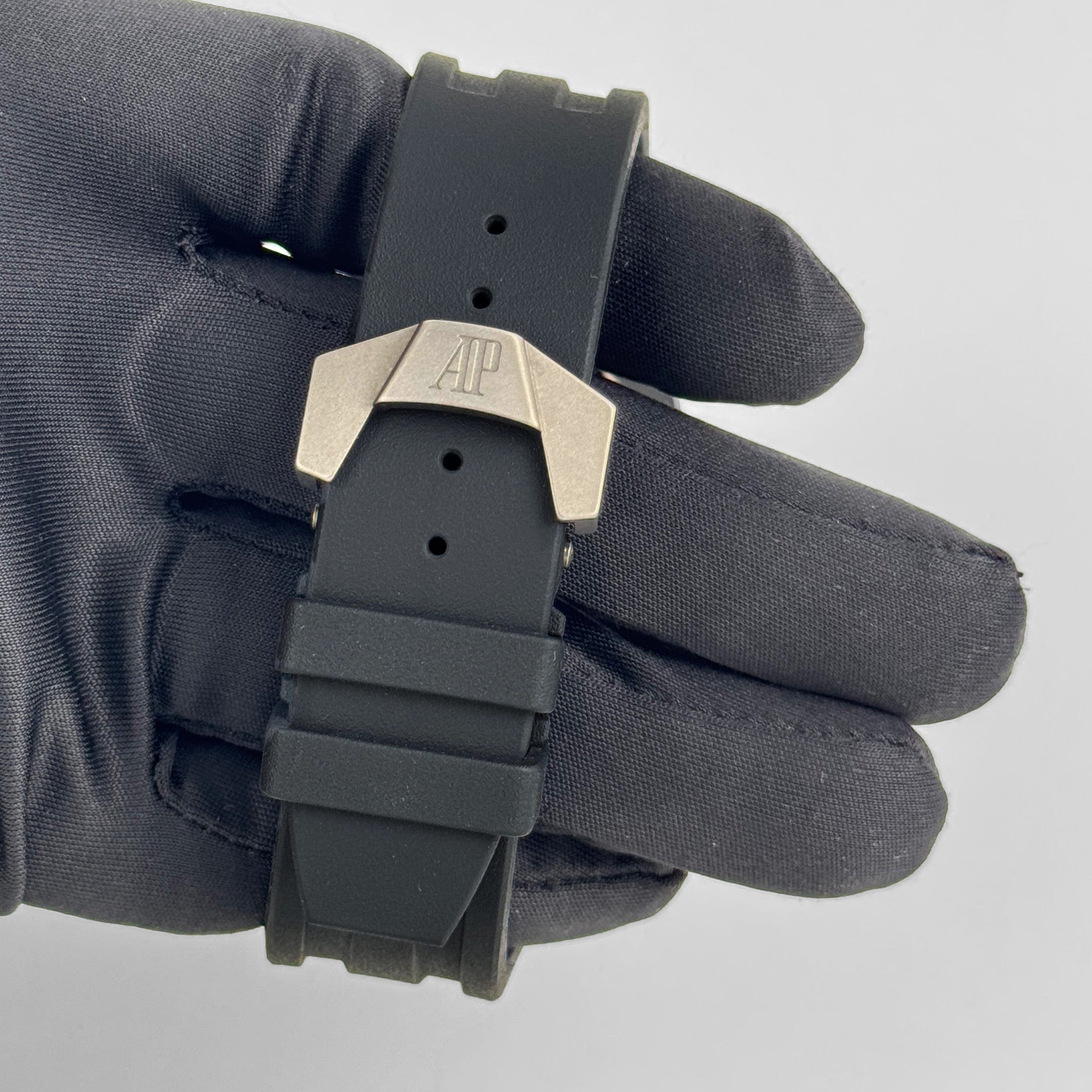 Audemars Piguet Royal Oak Concept 26580IO.OO.D010CA.01 Tourbillon GMT Titanium