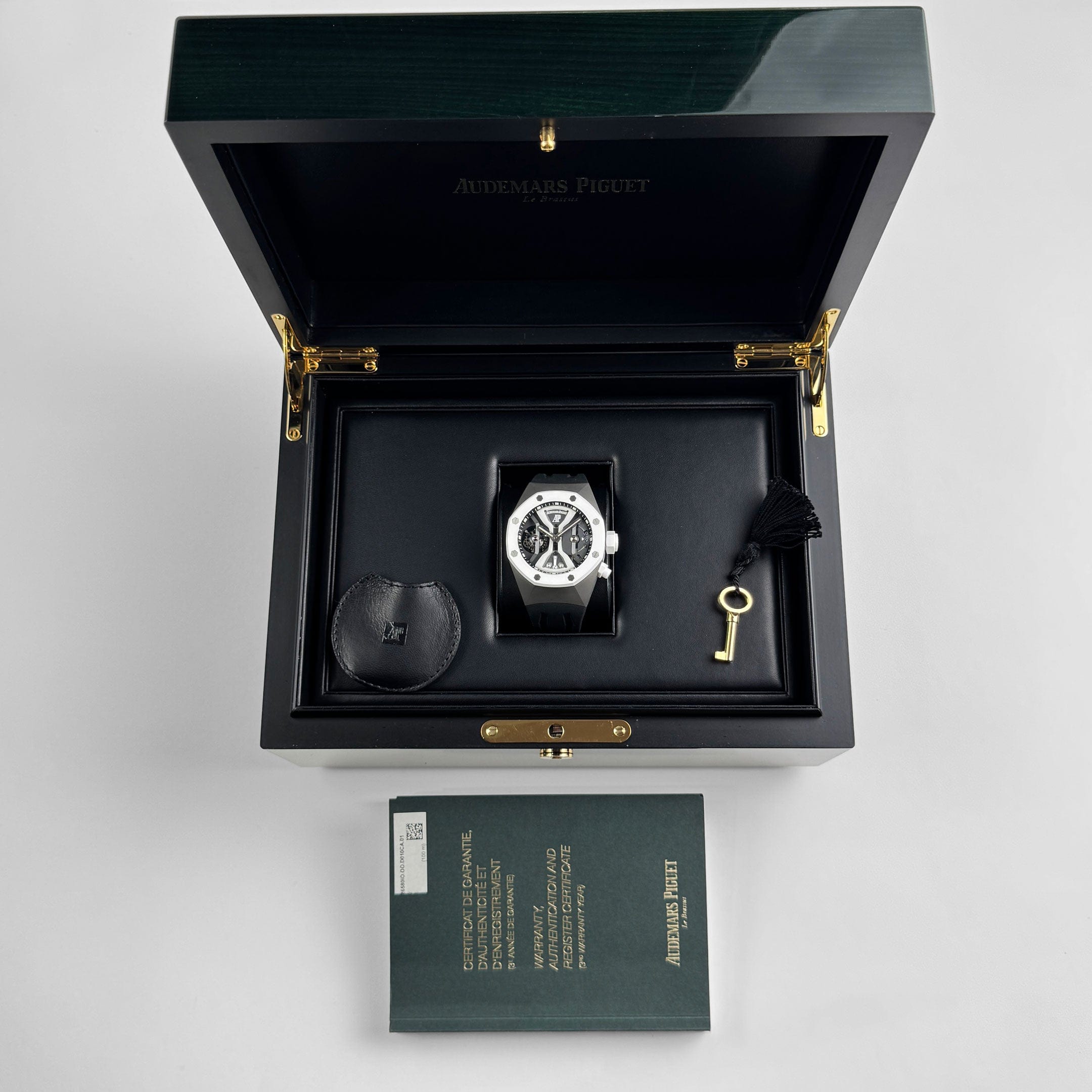 Audemars Piguet Royal Oak Concept 26580IO.OO.D010CA.01 Tourbillon GMT Titanium