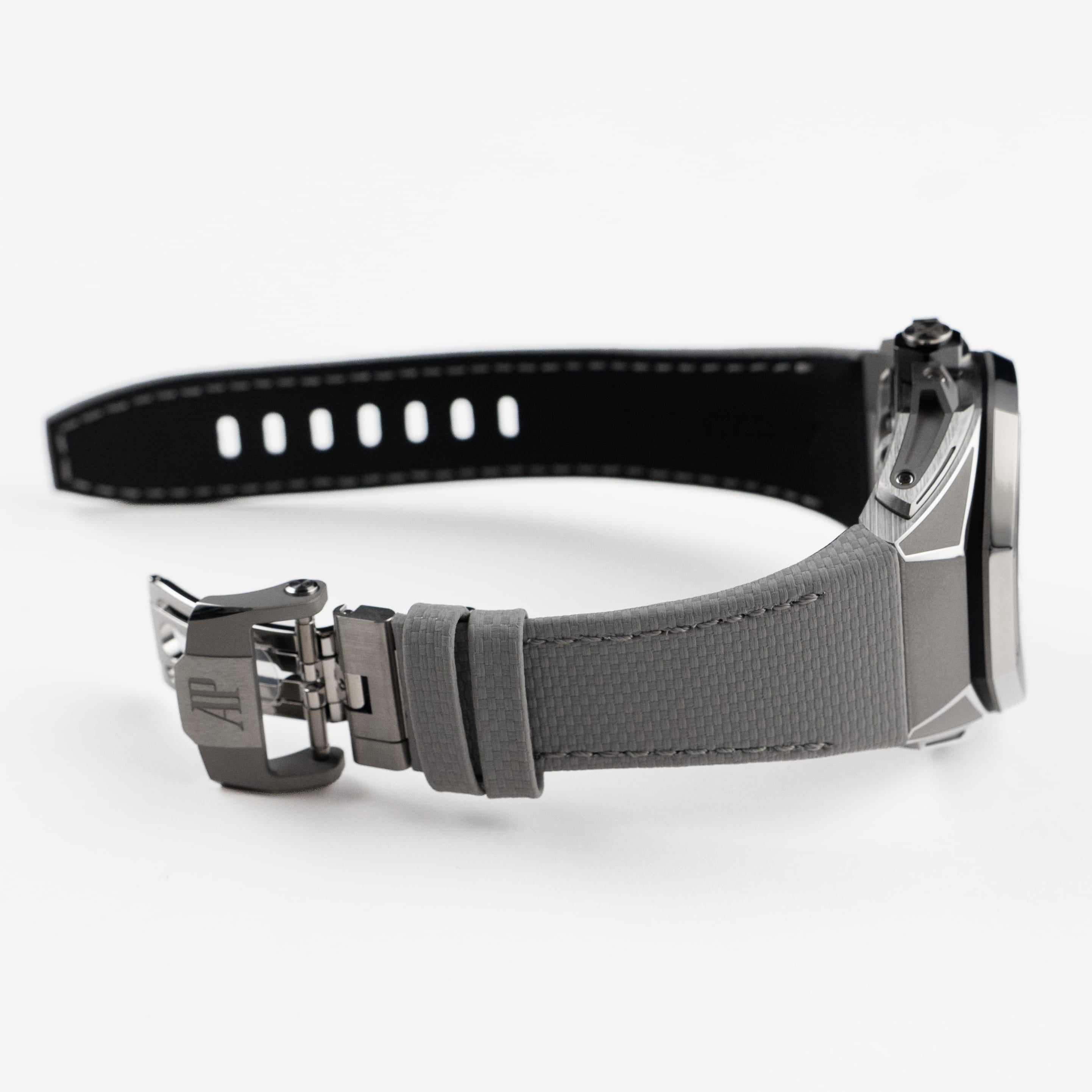 Audemars Piguet Royal Oak Concept 26656TI.GG.D019VE.01 KAWS