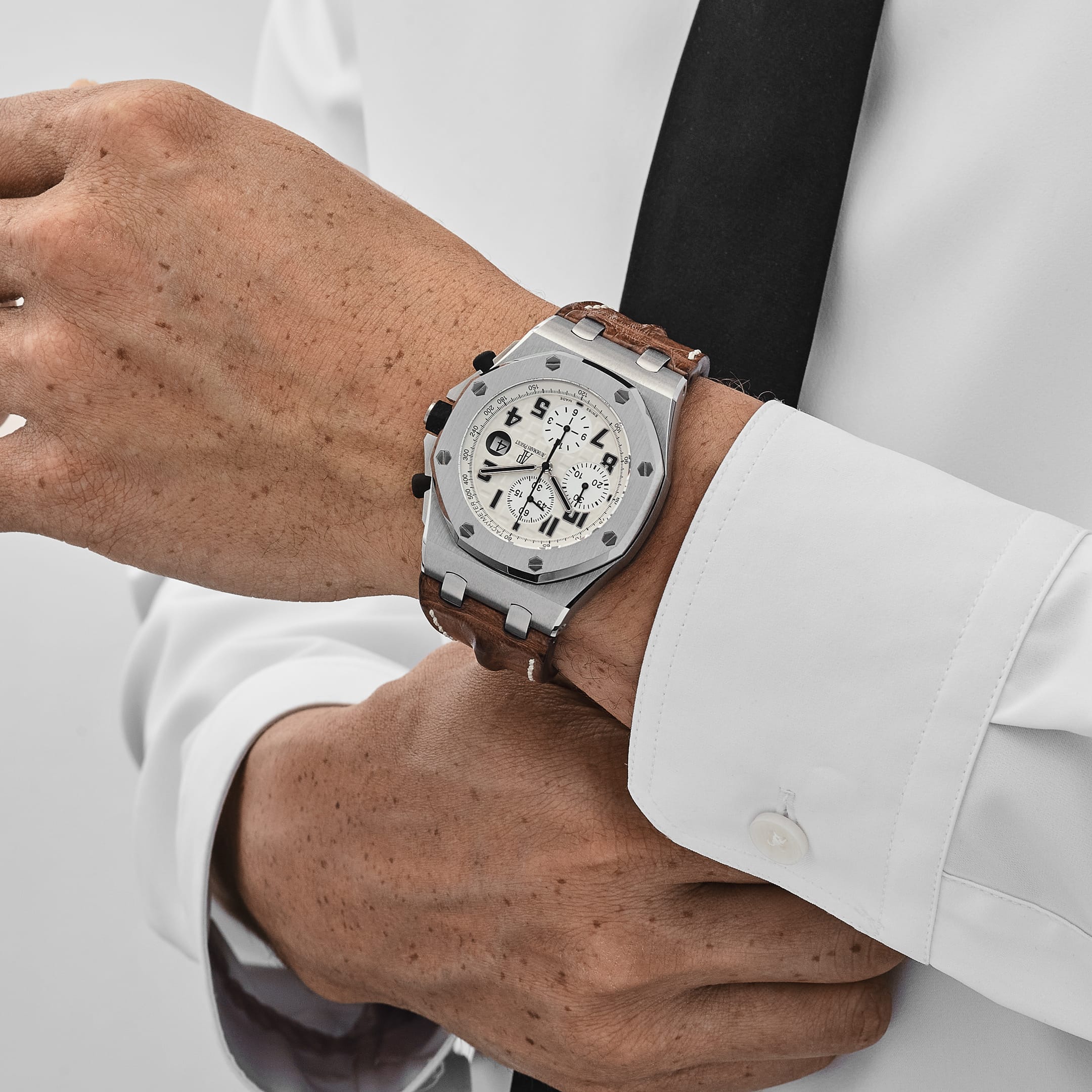 Audemars Piguet Royal Oak Offshore 26170ST.OO.D091CR.01 Chronograph 'Safari' Srainless Steel White Dial Limited Edition (2015)