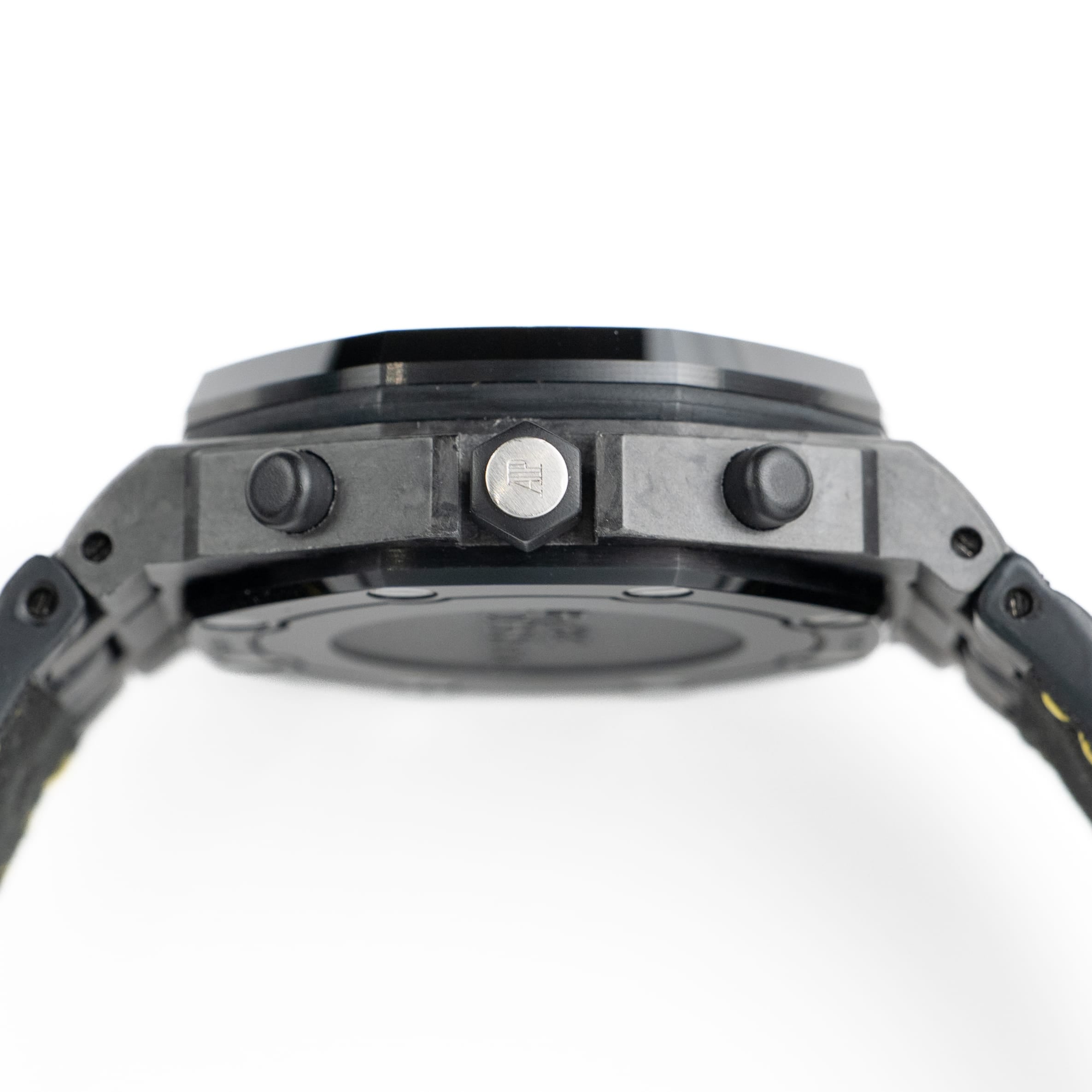 Audemars Piguet Royal Oak Offshore 26176FO.OO.D101CR.02 Chronograph 'Bumble Bee' Carbon Black Dial