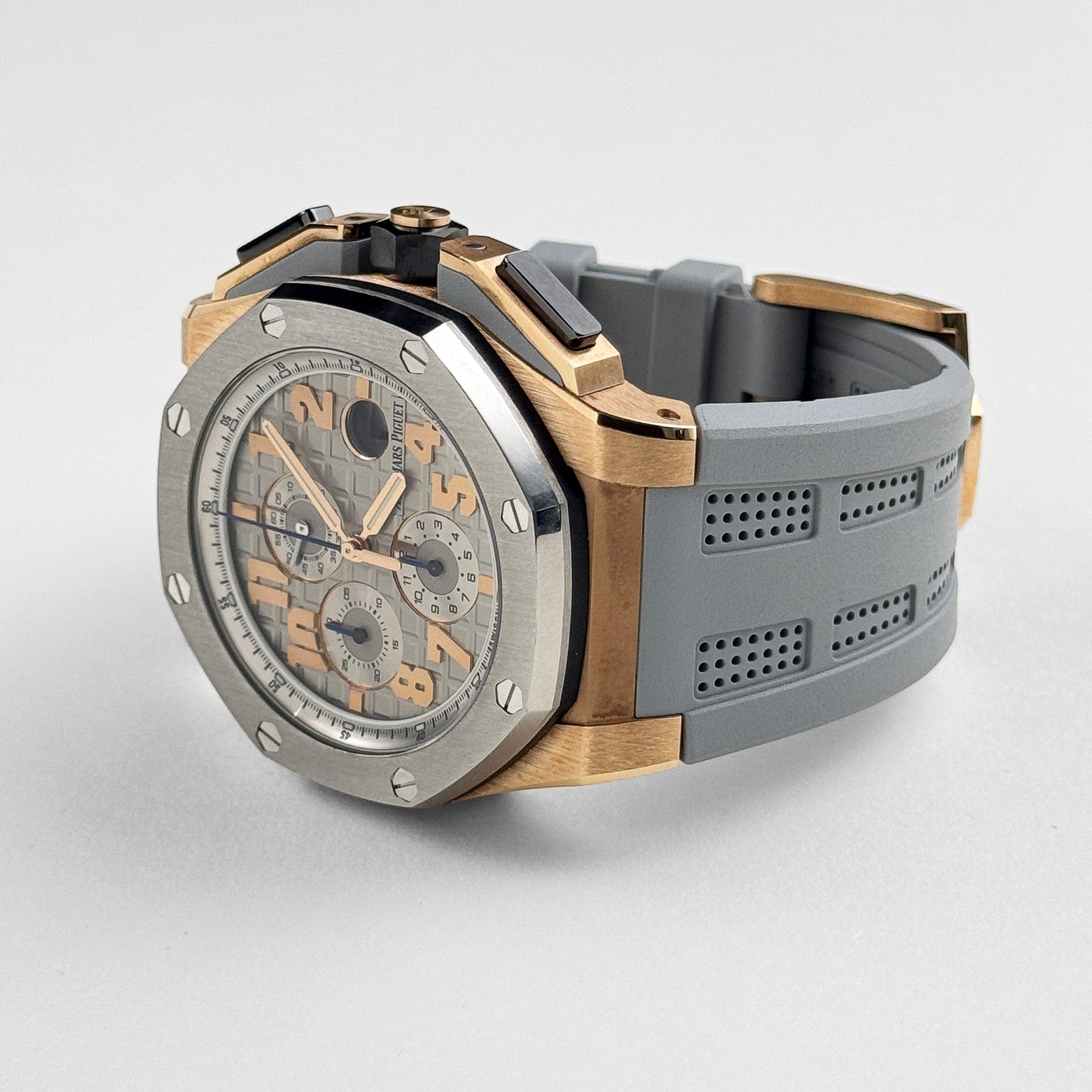 Audemars Piguet Royal Oak Offshore 26210OI.OO.A109CR.01 Chronograph 'Lebron James' Limited Edition (2013)