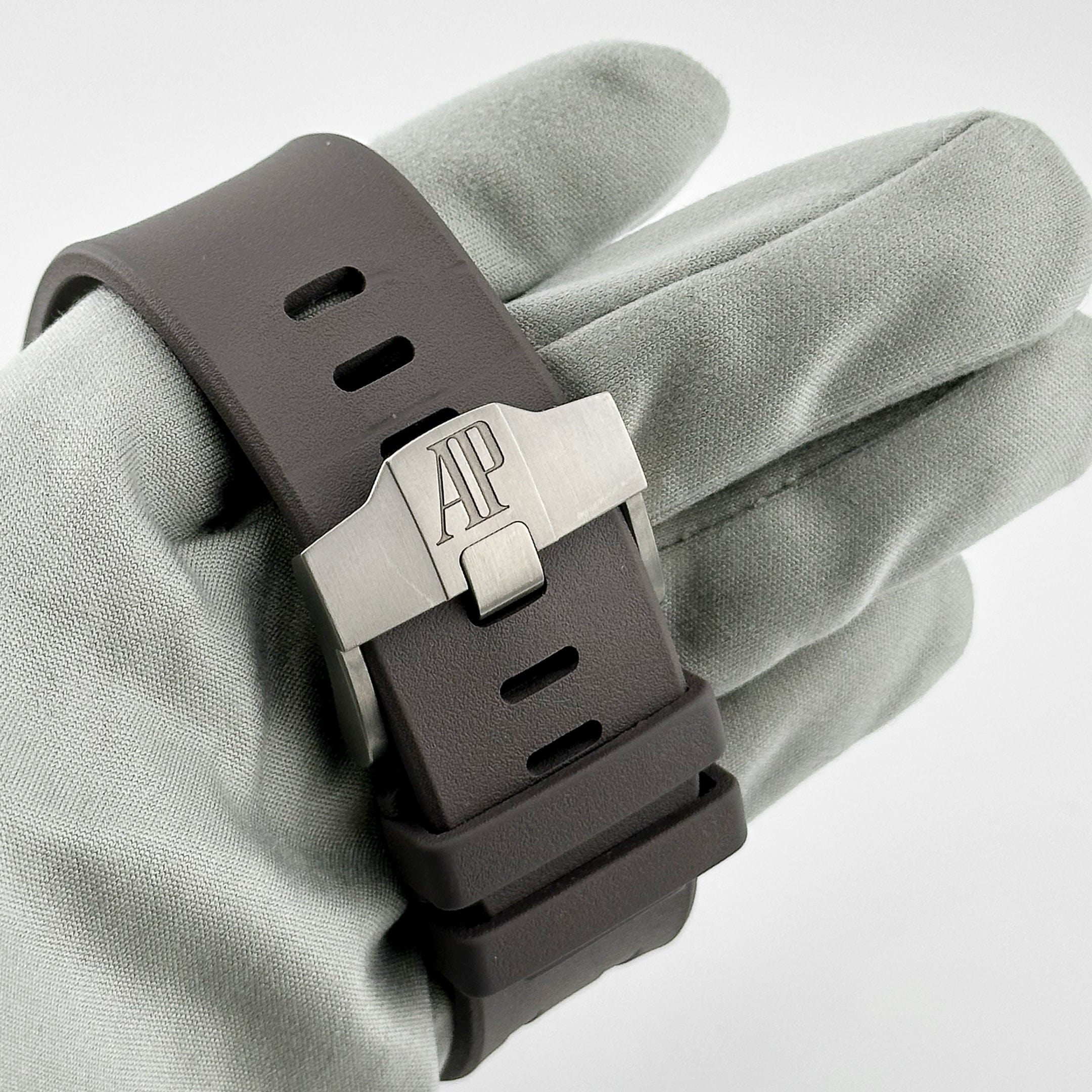 Audemars Piguet Royal Oak Offshore 26400IO.OO.A004CA.02