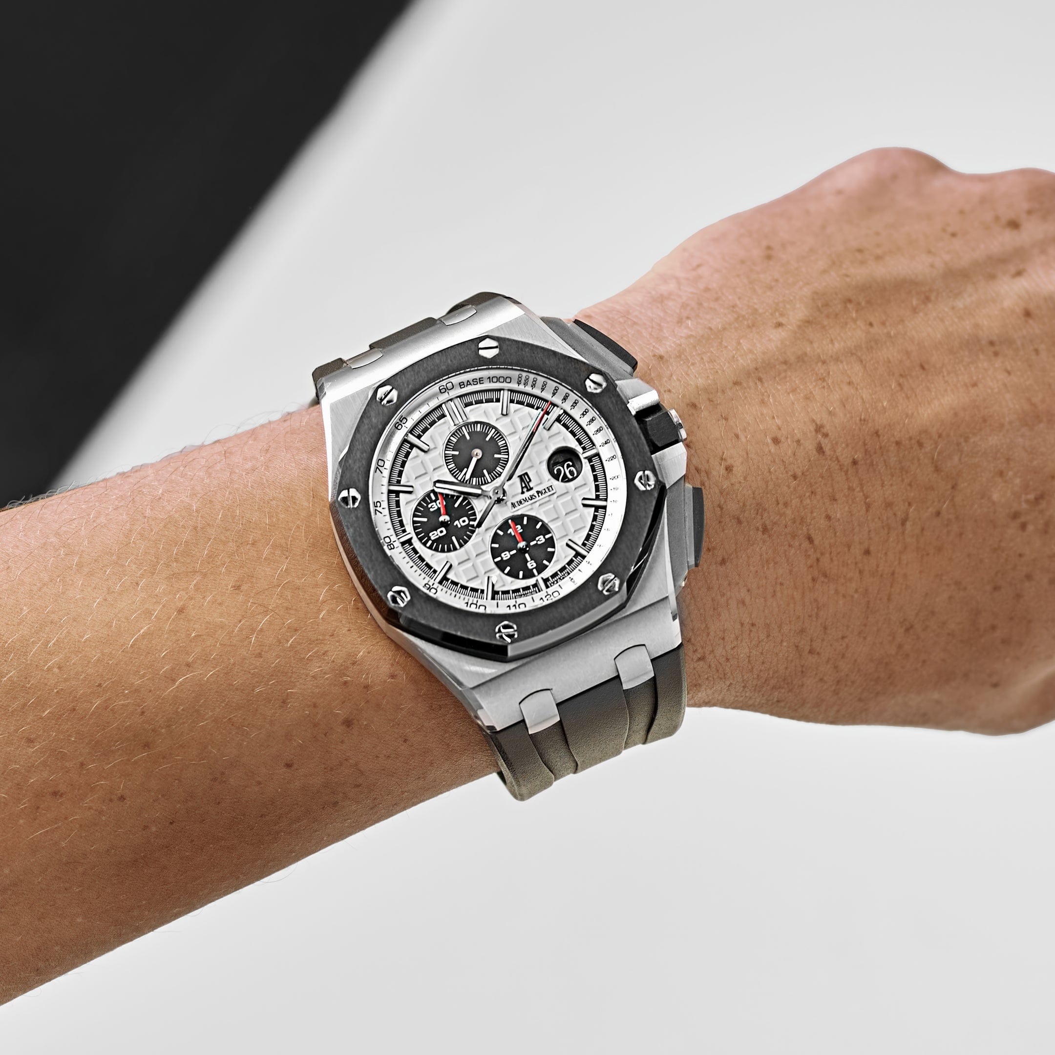 Audemars Piguet Royal Oak Offshore 26400SO.OO.A002CA.01 Chronograph Steel Silver Dial (2013)