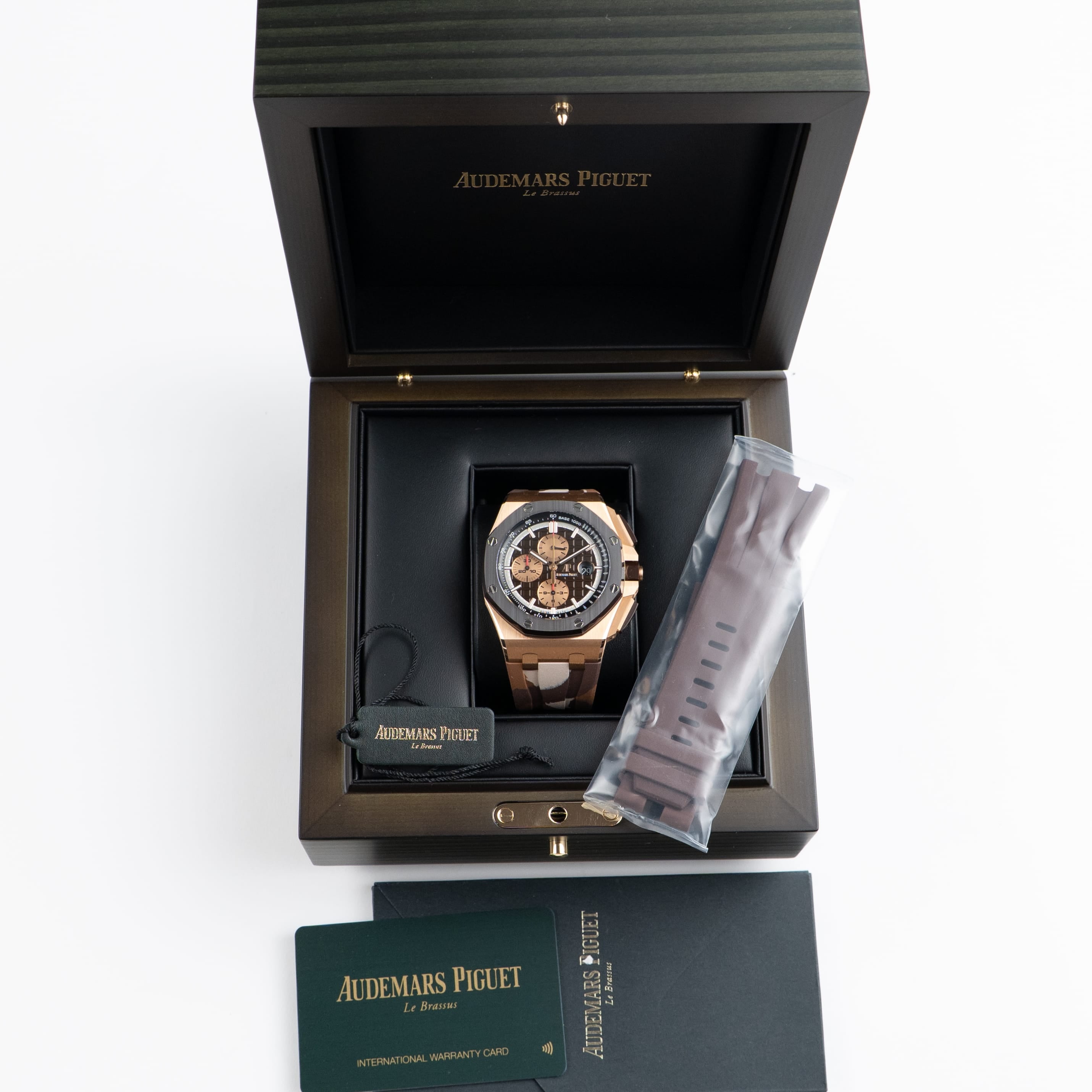 Audemars Piguet Royal Oak Offshore 26401RO.OO.A087CA.01 Selfwinding Chronograph Limited Edition of 500 (2020)